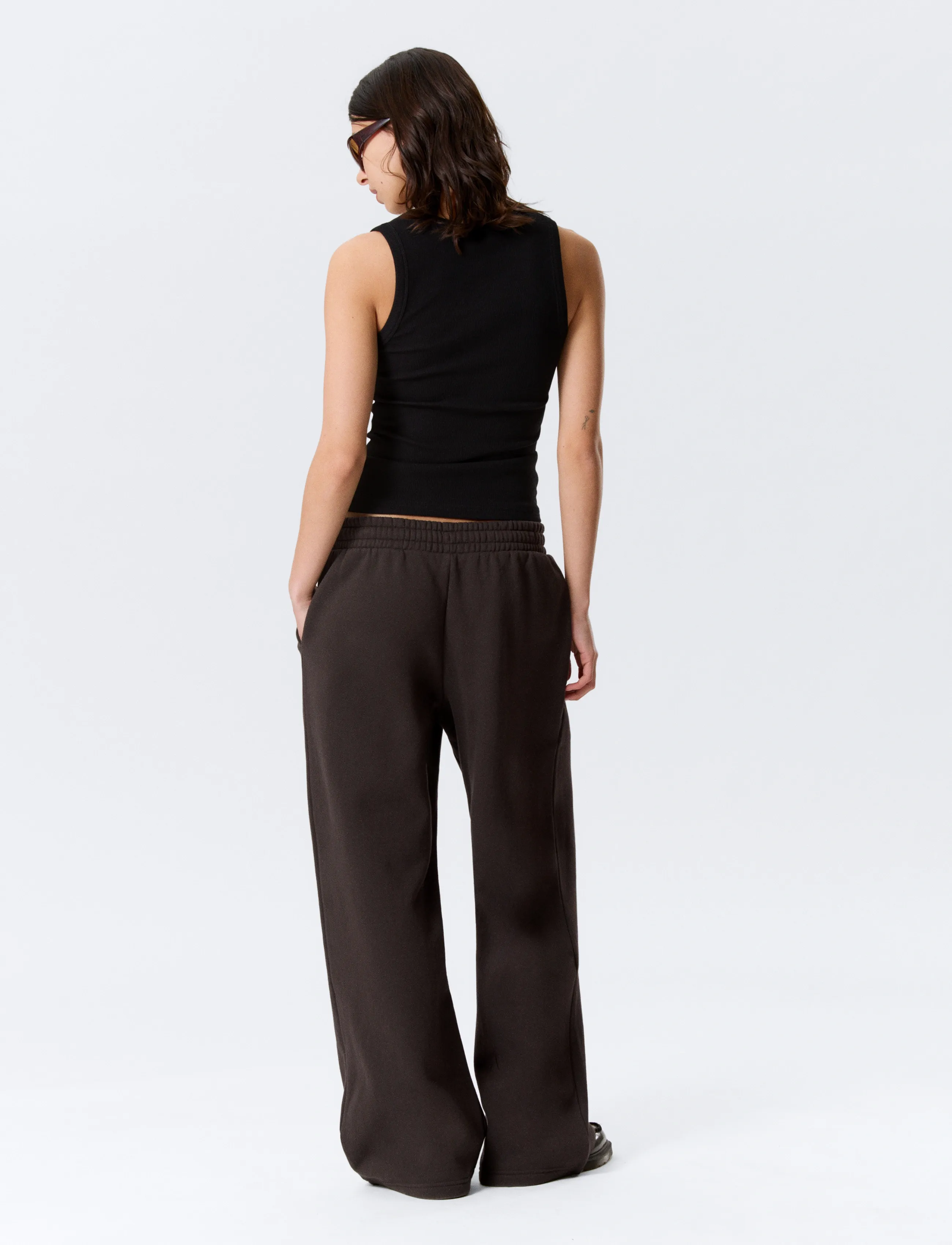 Weekday - Loose Long Heavyweight Sweatpants - modetrender - dark brown - 5