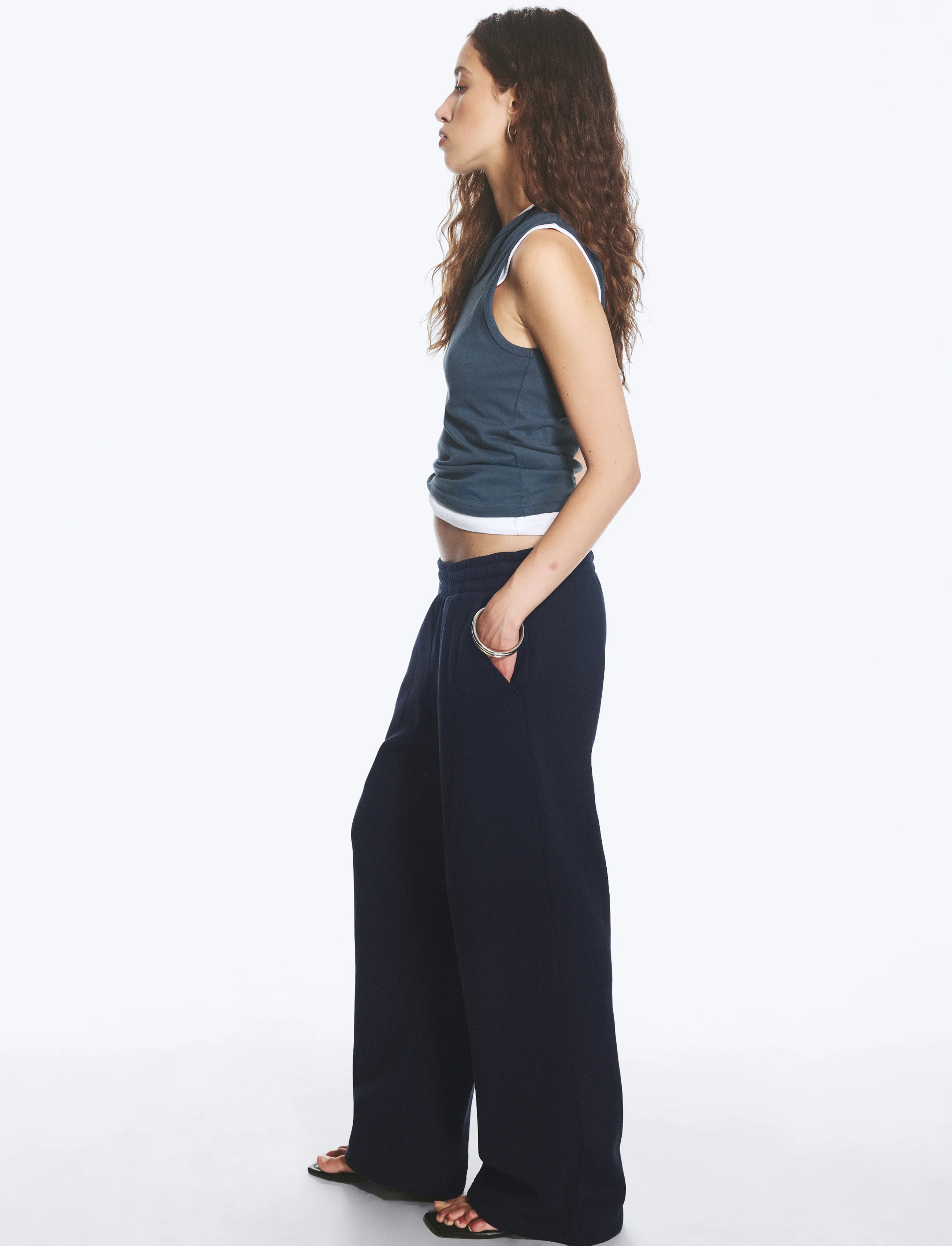 Weekday - Loose Long Heavyweight Sweatpants - modetrends - dark navy - 3