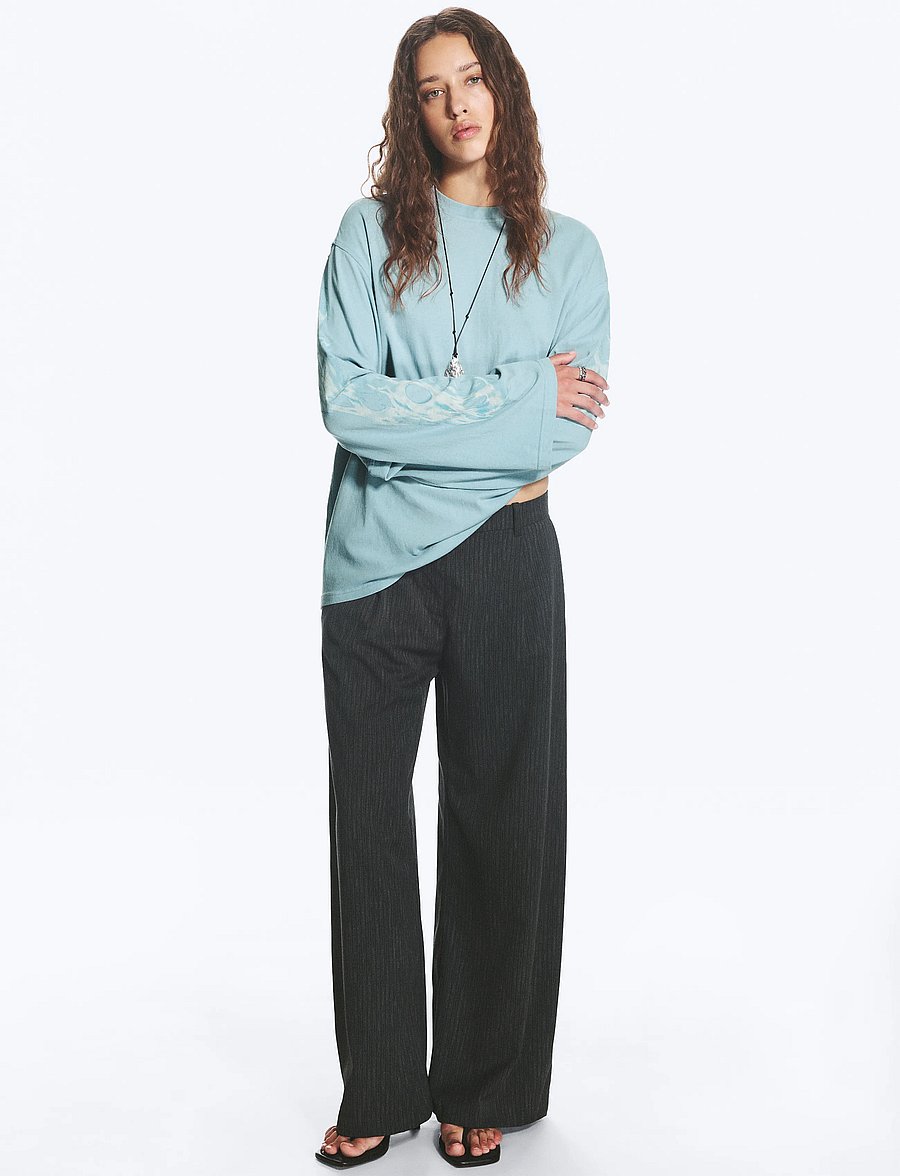 Weekday - Low Waist Wide Suiting Trousers - anzugshosen - dark grey pinstripe - 0