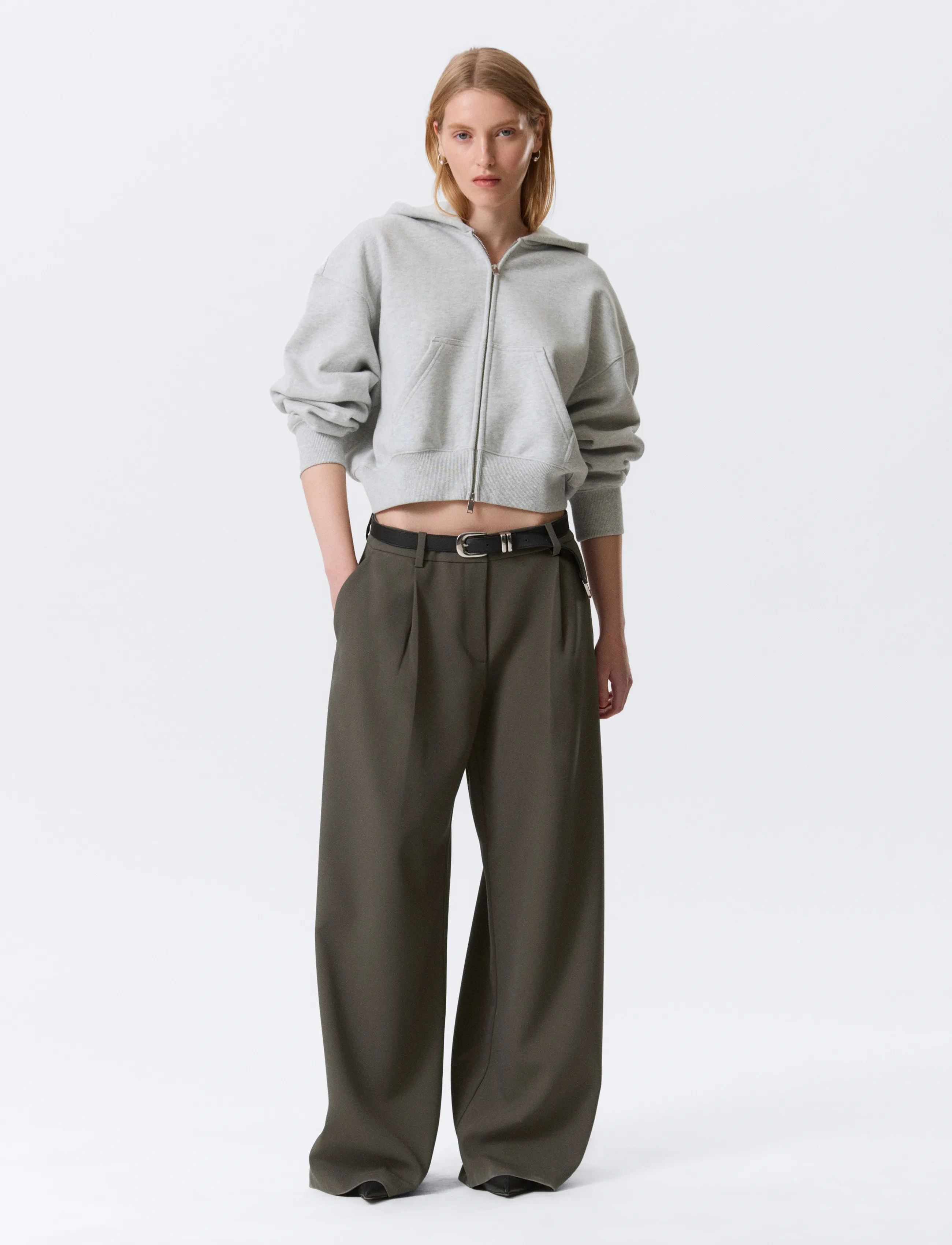 Weekday Low Waist Wide Suiting Trousers - Kläder - MOLE / brown