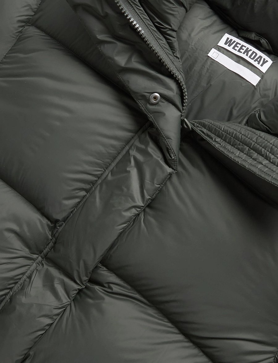 Weekday - Oversized Recycled Down Puffer Jacket - winterjacken - dark khaki green - 2