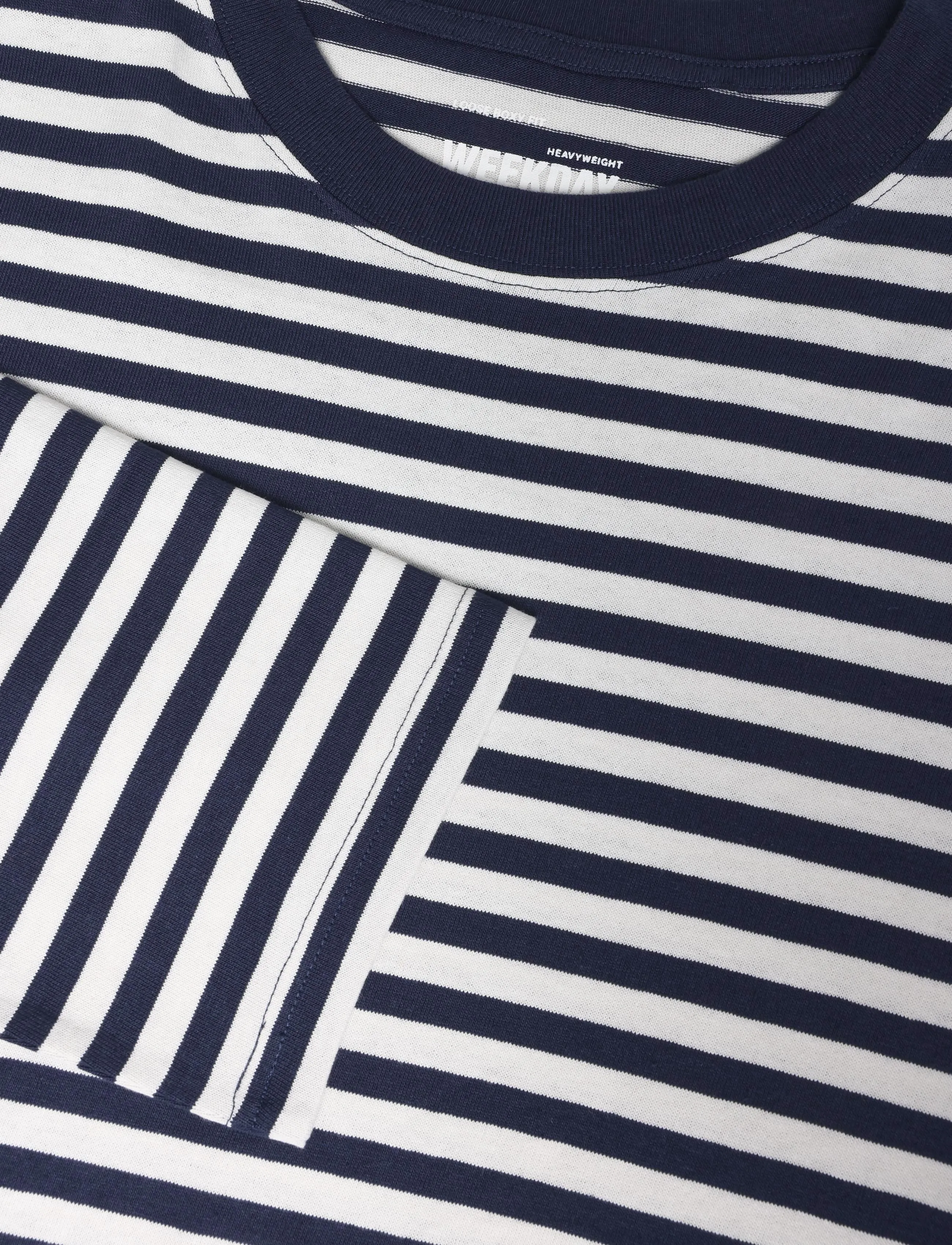 Weekday - Loose Boxy Long-Sleeved T-shirt - long-sleeved t-shirts - white navy stripe - 2