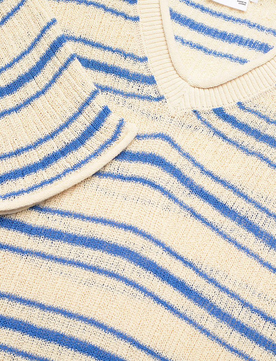 Weekday - V-neck Sweater - kampsunid - yellow - 2