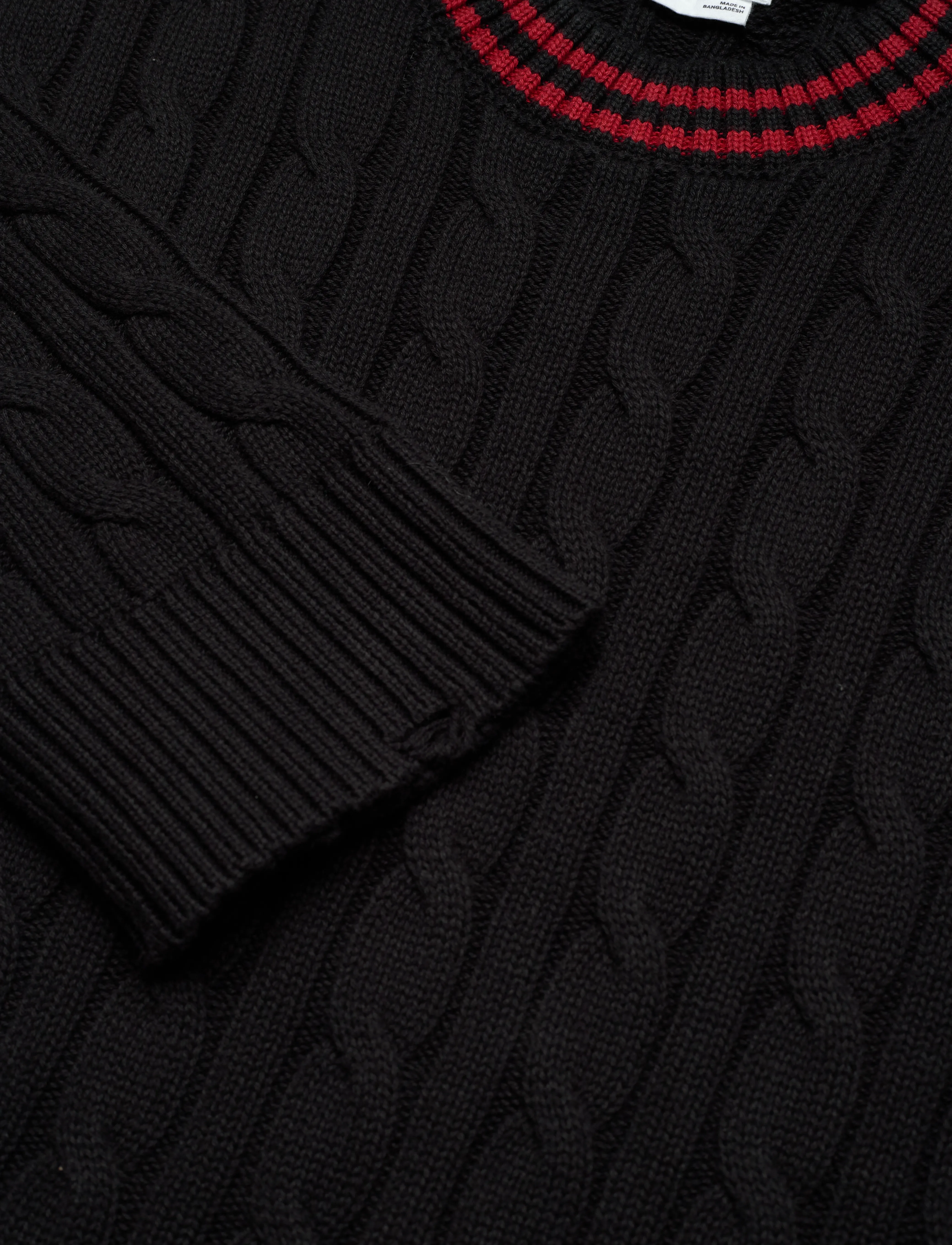 Weekday - Oversized Cable Sweater - round necks - black - 2