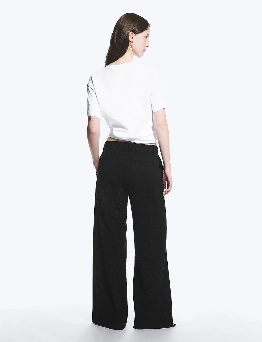 Weekday - Low Flared Suit Trousers - schlaghosen - black - 5