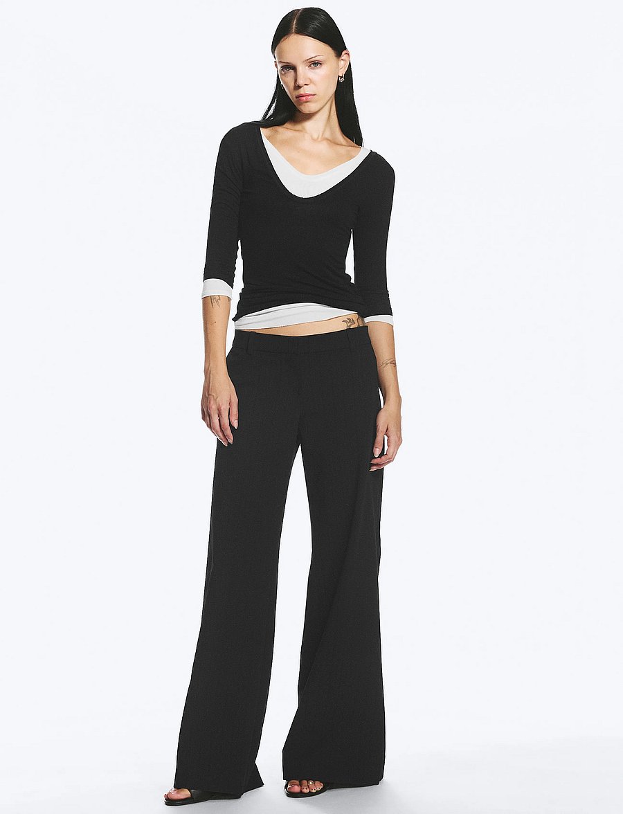 Weekday - Flared Suiting Trousers - platėjančios kelnės - black stripe - 0