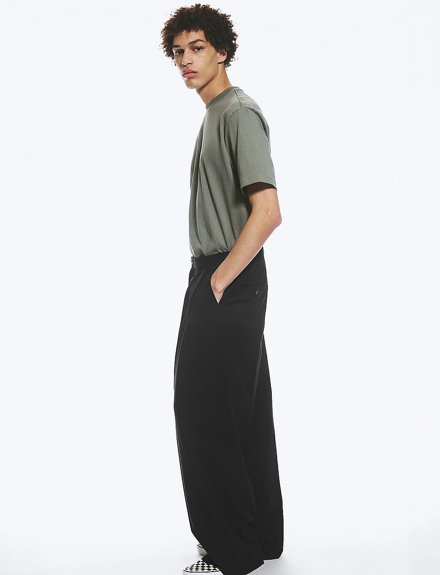 Weekday - Nate Regular Waist Baggy Straight Trousers - kostymbyxor - black - 3