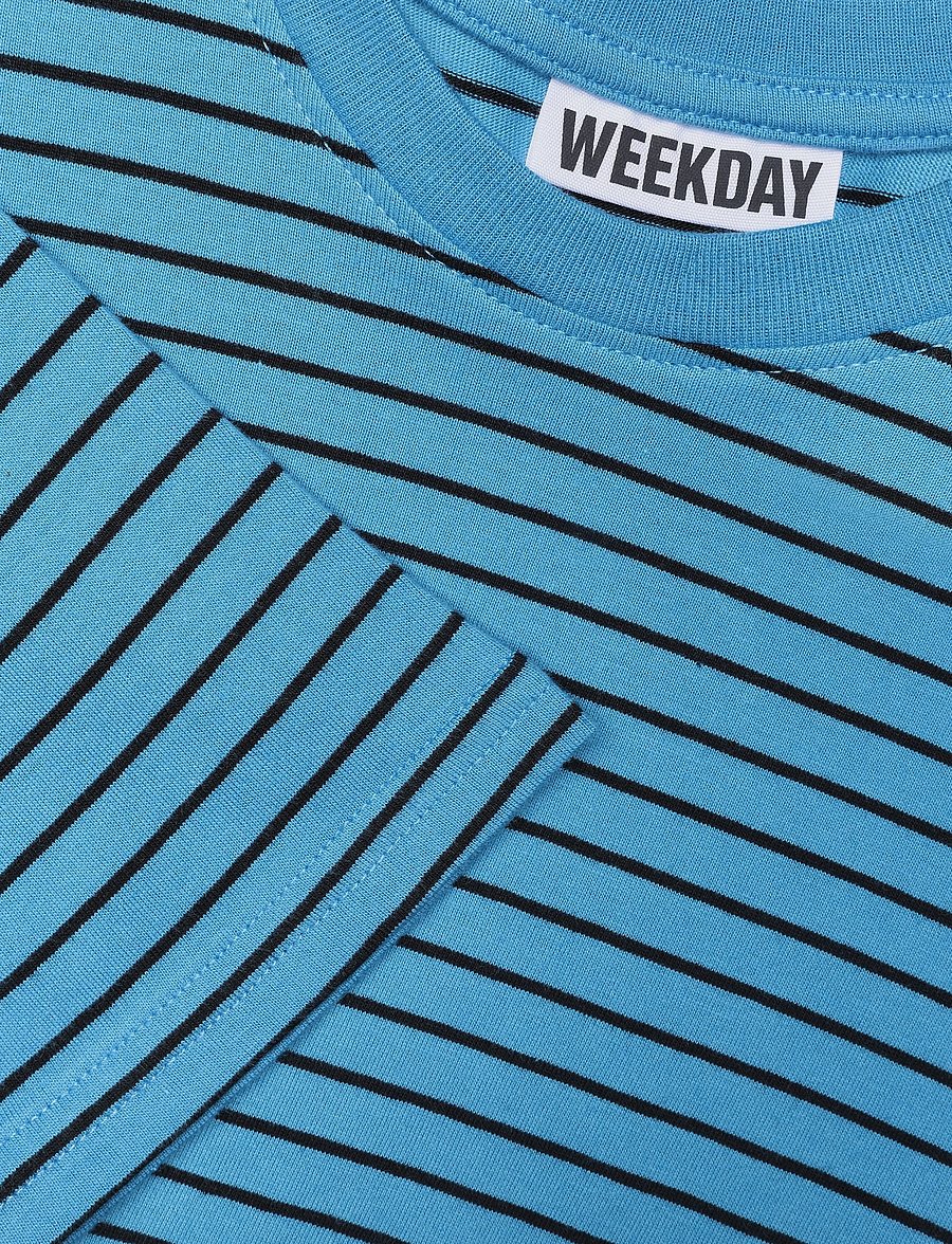 Weekday - Long-Sleeved Boxy Cotton T-shirt - langärmlige tops - blue w black stripe - 2