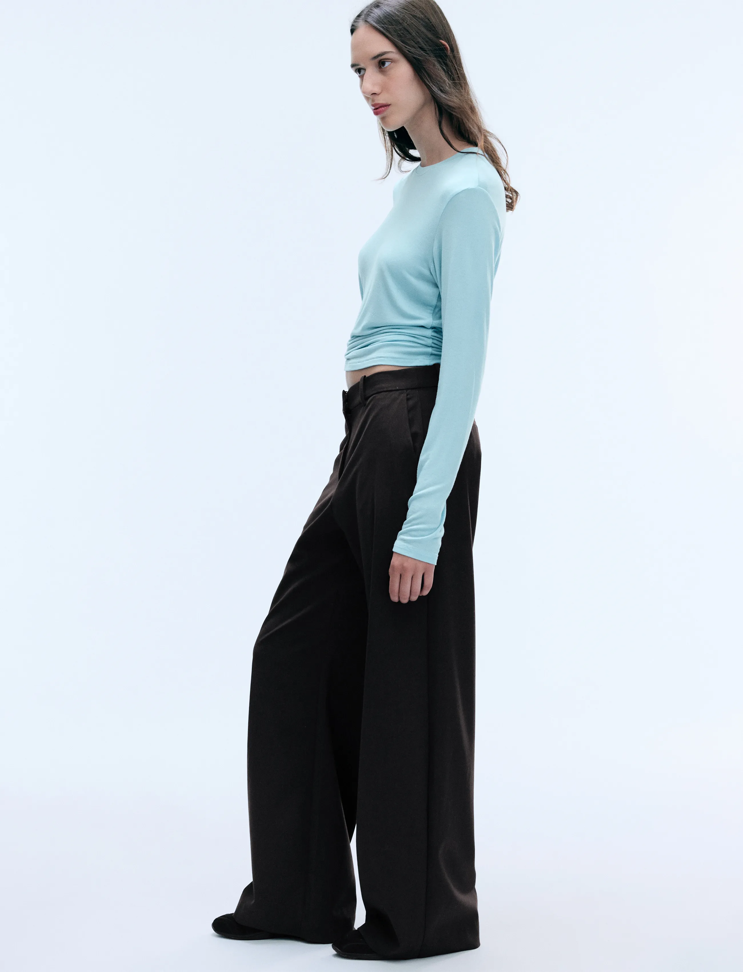 Weekday - Low-Waisted Loose Fit Suit Trousers - habitbukser - dark brown melange - 4