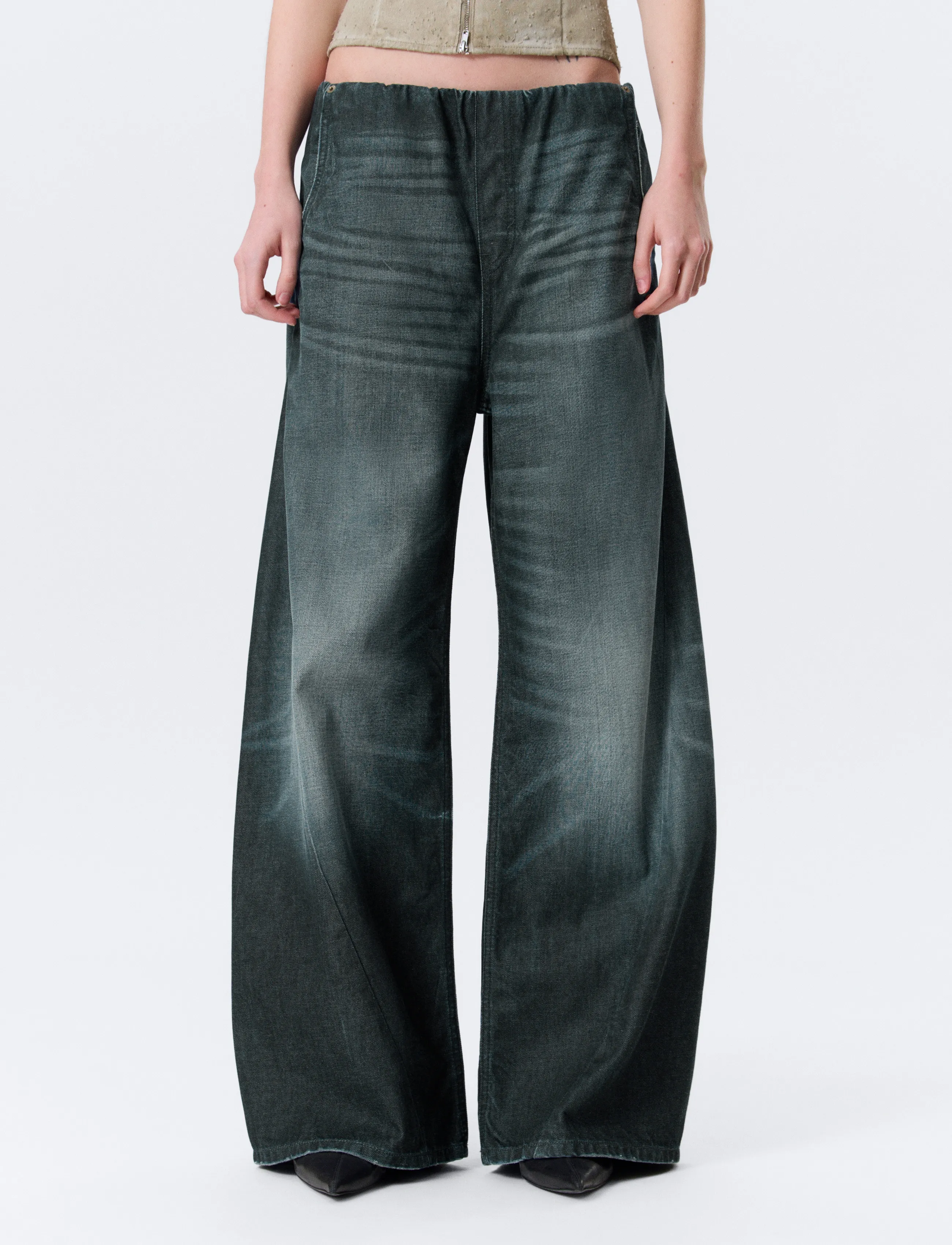 Weekday - Low Rise Loose Fit Denim Joggers - brede jeans - mid blue - 4