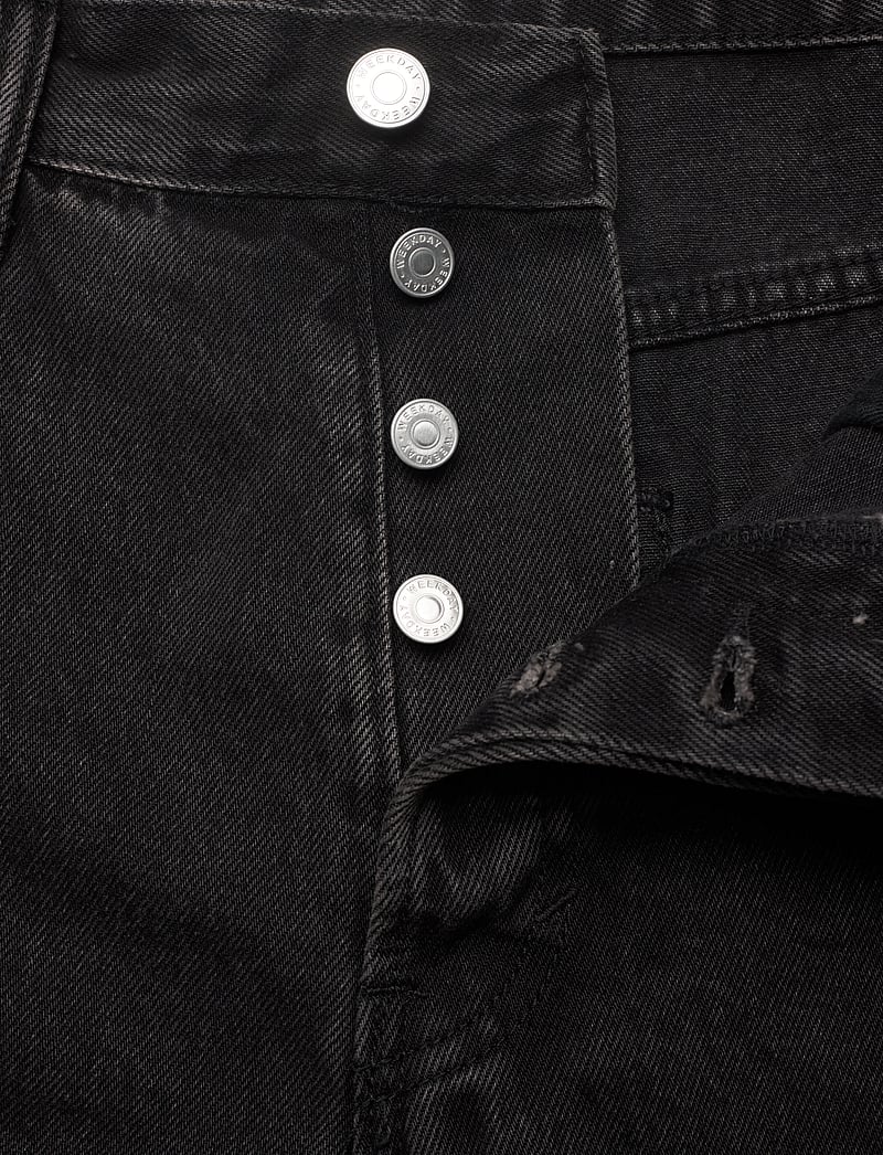 Weekday - Space Relaxed Mid-thigh Denim Shorts - jorts - tuned black - 3