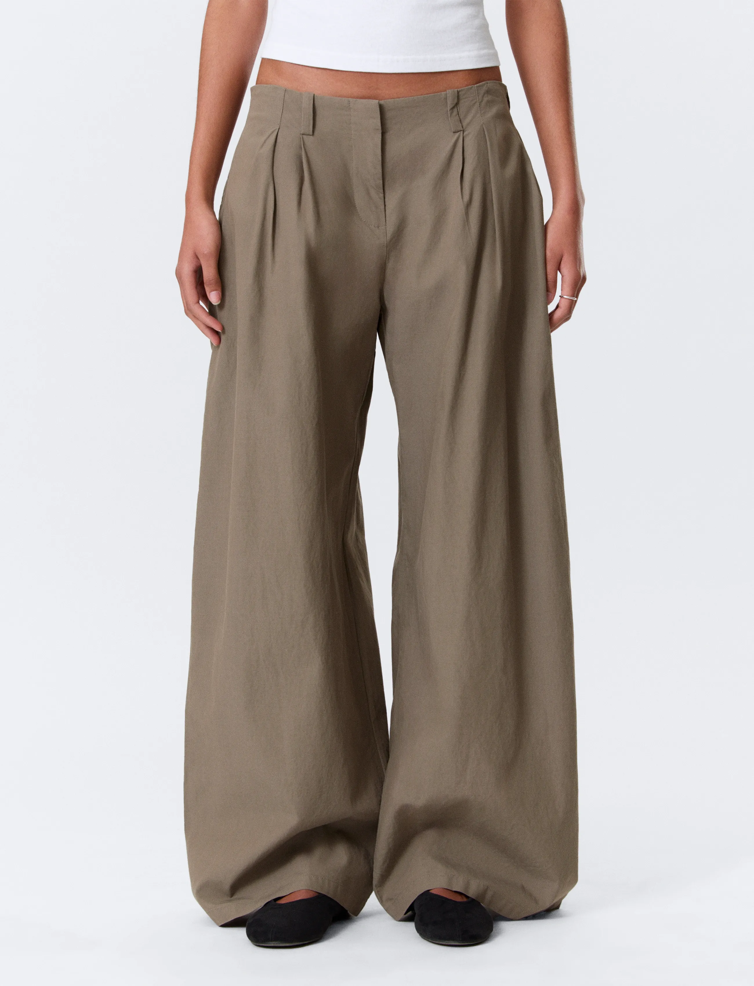 Weekday - Aya Pleated Trousers - hosen mit weitem bein - grey - 3