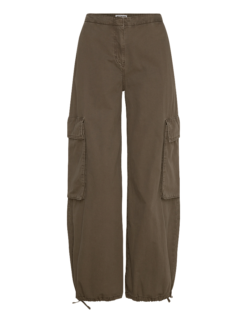 Weekday - Cargo Trousers - cargo püksid - dark brown - 1