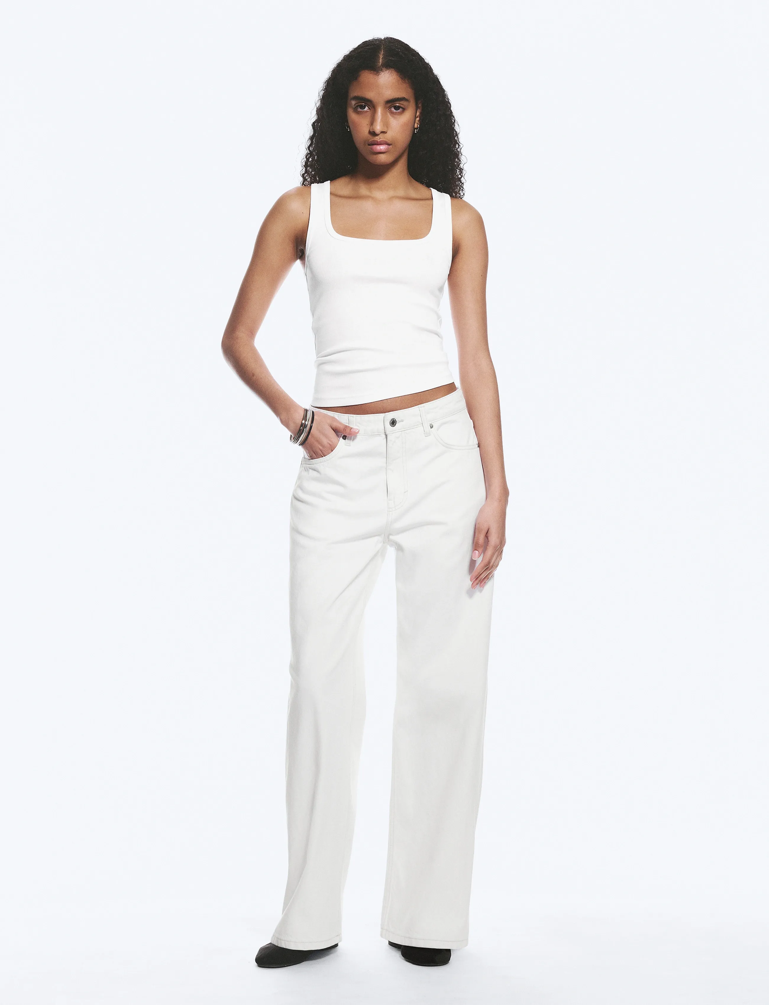 Weekday Missy Low Rise Loose Straight Leg Jeans - Jeans - DIRTY WHITE / cream