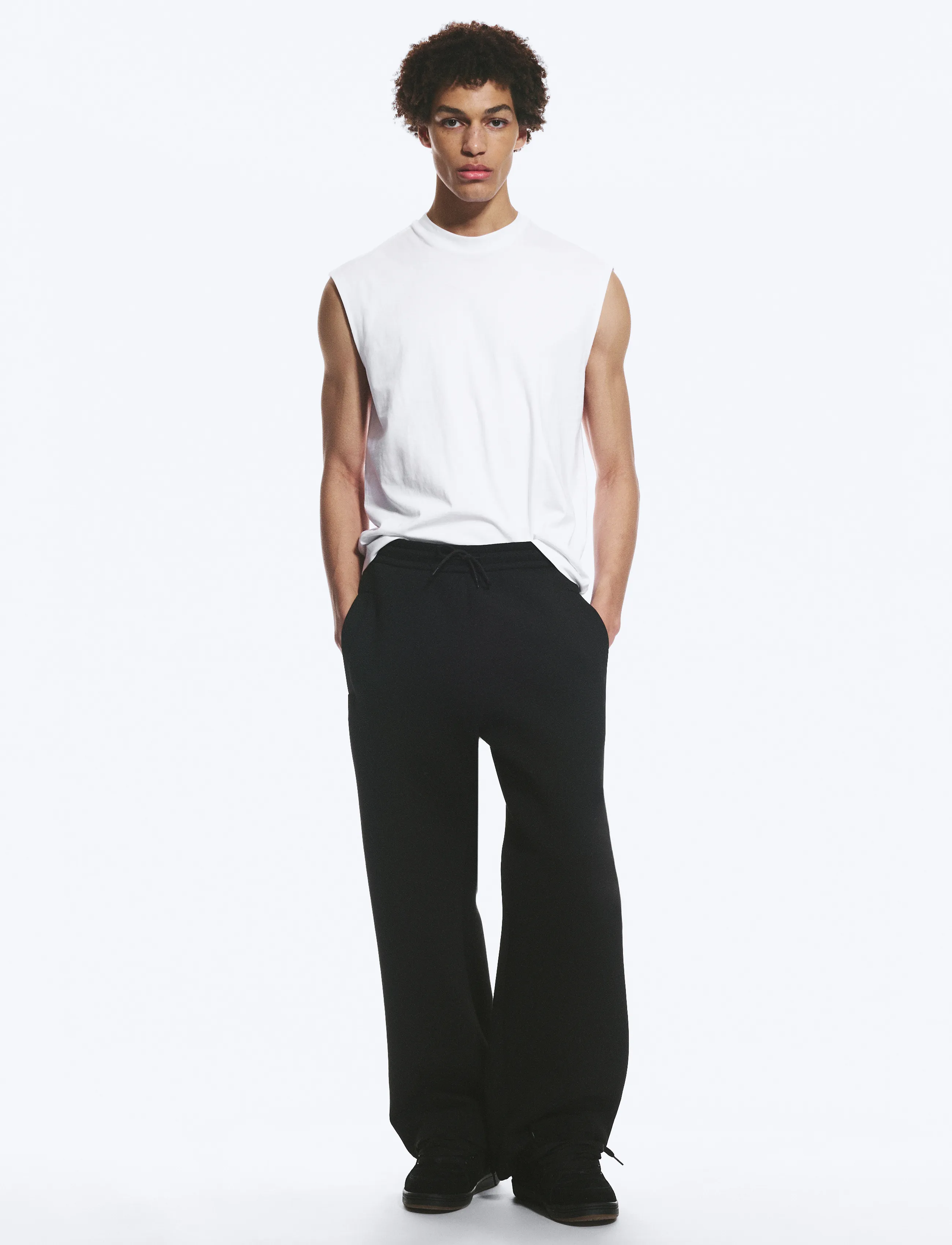 Weekday Loose Fit Scuba Sweatpants - Drabužiai - BLACK / black