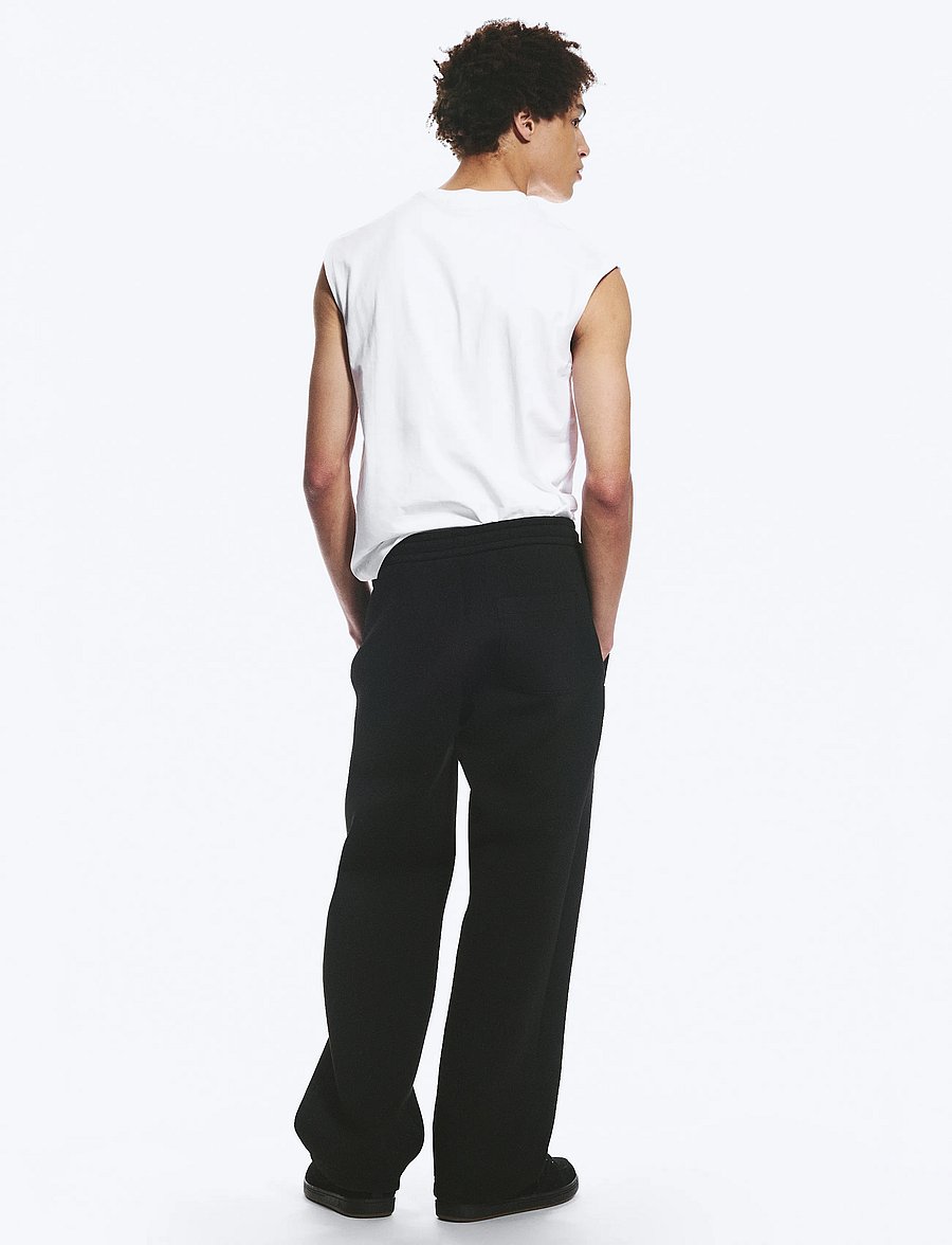 Weekday - Loose Fit Scuba Sweatpants - prekės kiekvienai progai - black - 4