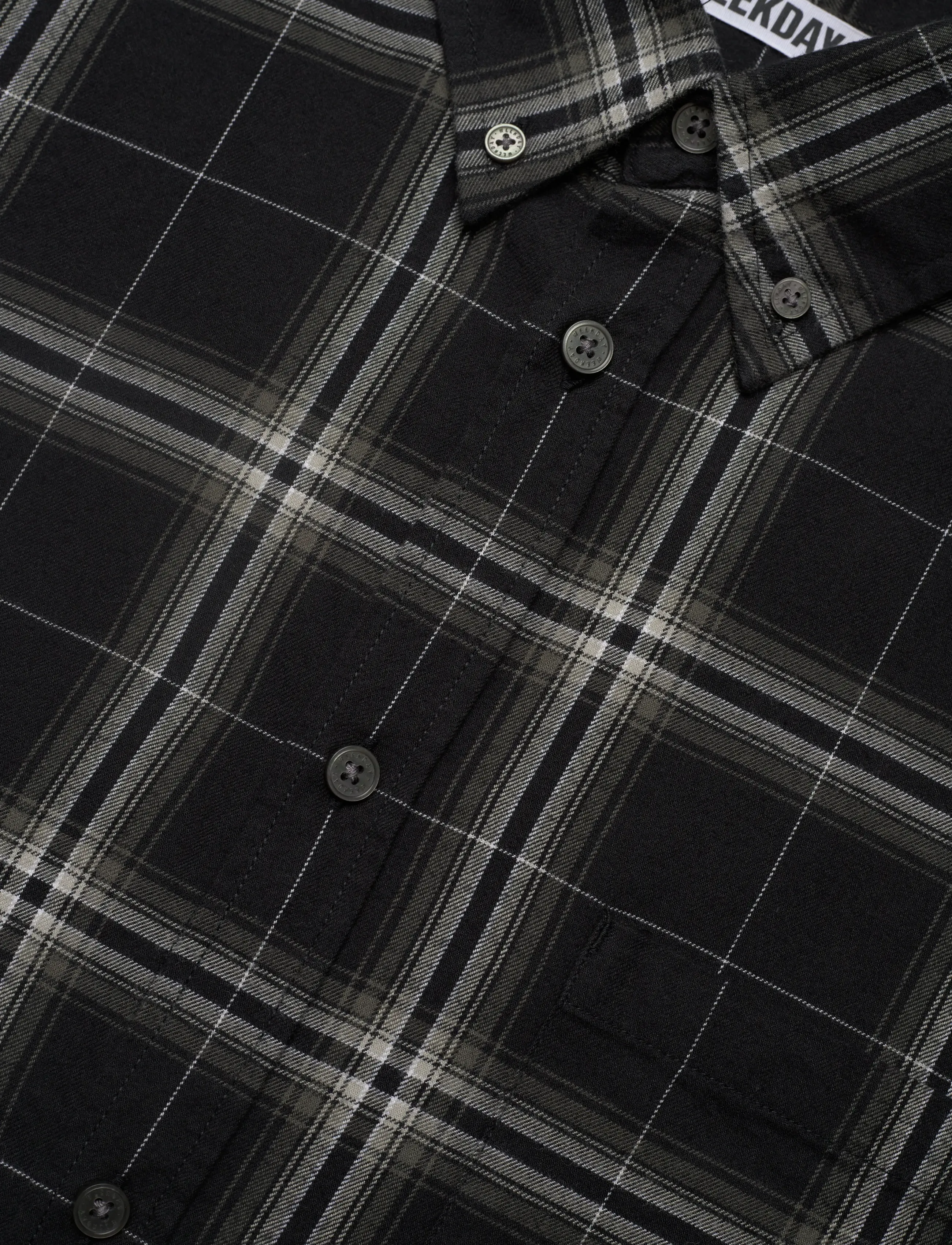 Weekday - Loose Fit Checked Flannel Shirt - black check - 3