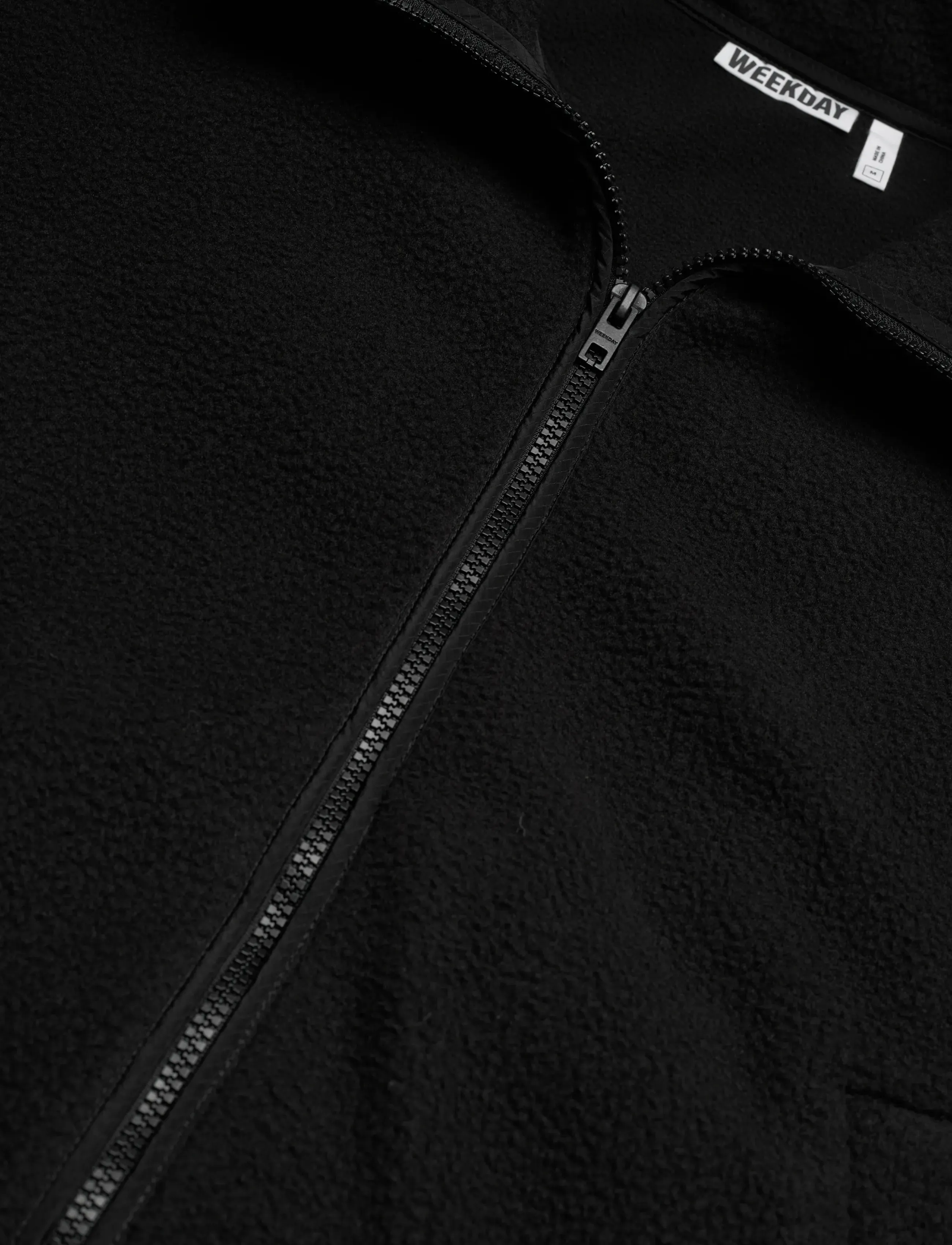 Weekday - Loose Fit Zip Fleece Jacket - fleece-pullover - black - 2