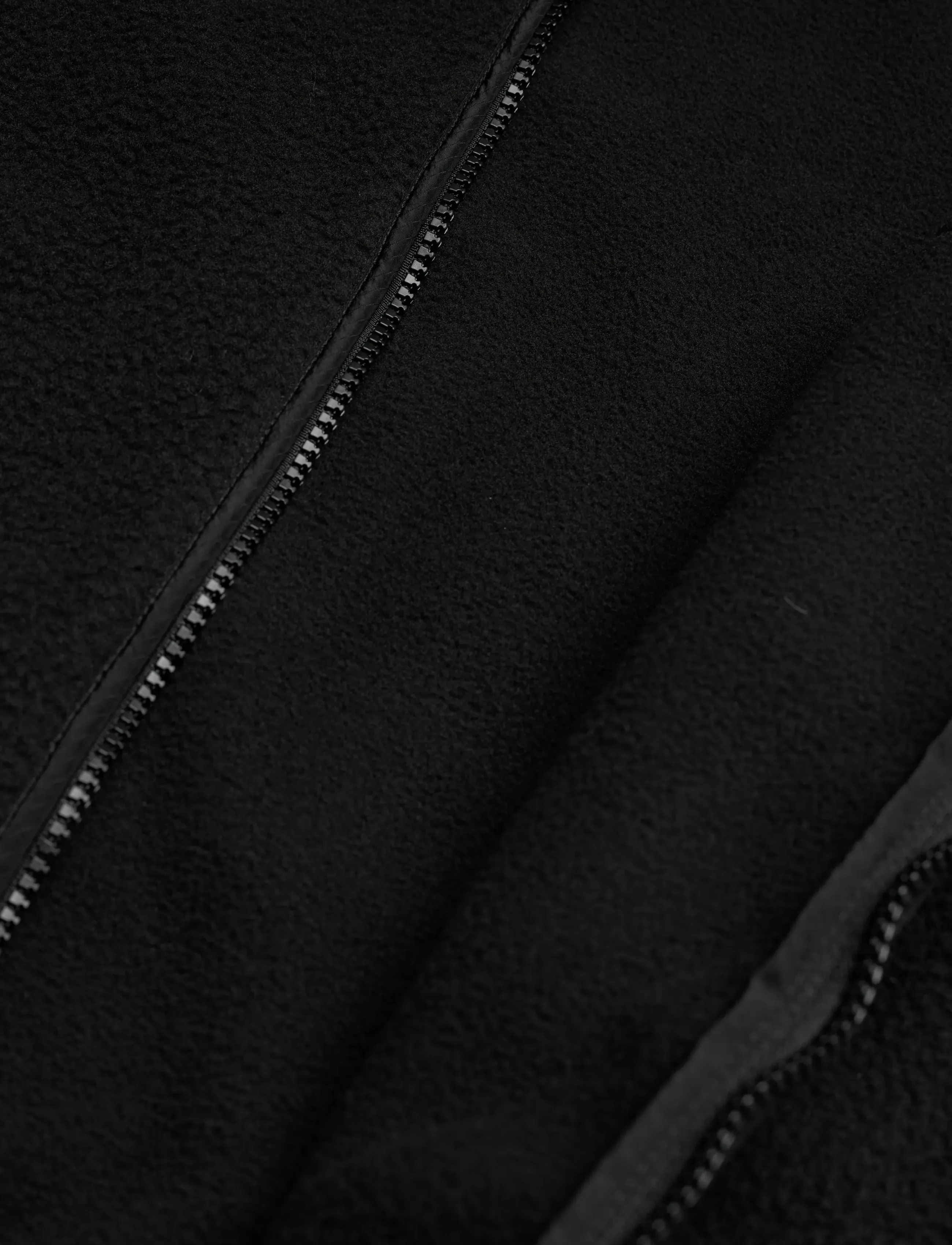 Weekday - Loose Fit Zip Fleece Jacket - fleece-pullover - black - 4