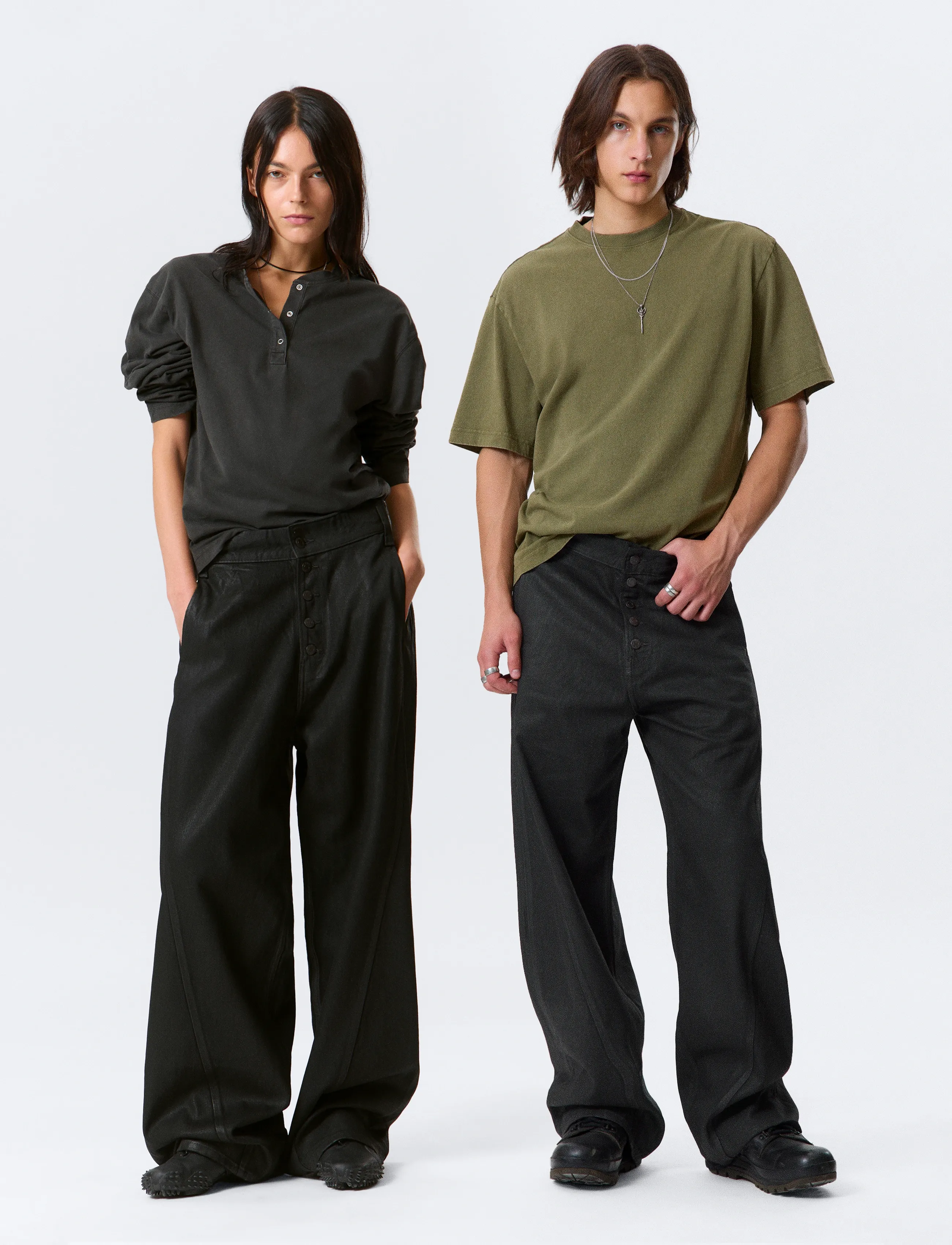 Weekday Astro Loose Utility Baggy Leg Jeans - Kollektsioonid - BLACK COATING / black