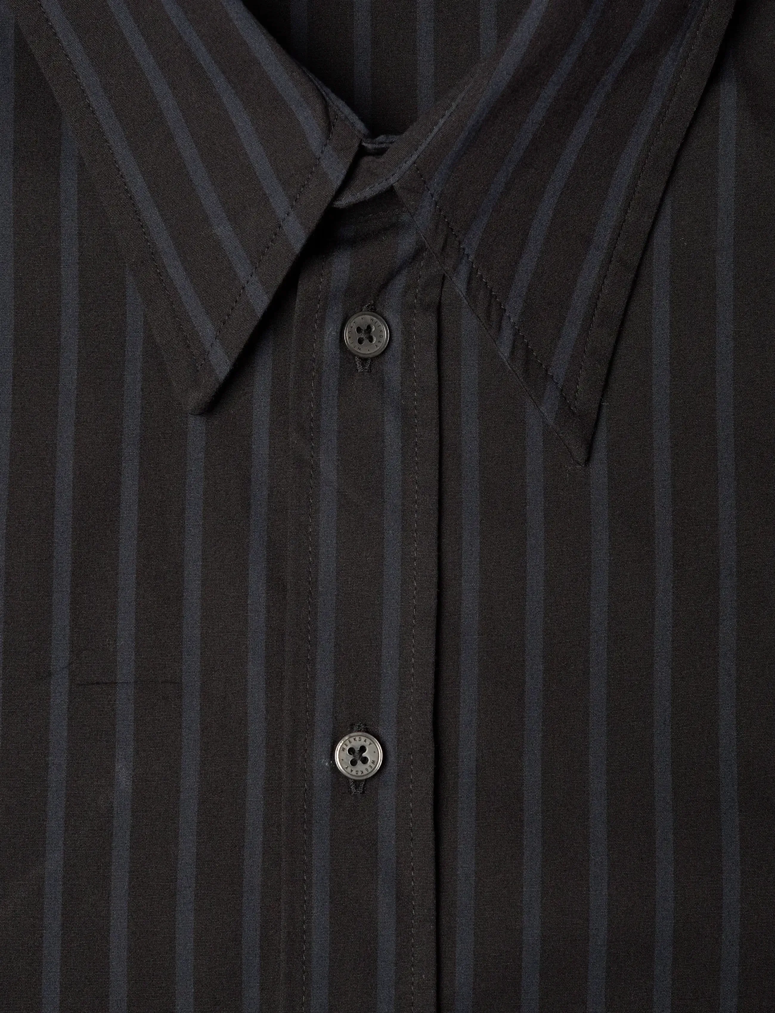 Weekday - Oversized Button-Up Poplin Shirt - casual hemden - black/white stripe - 2