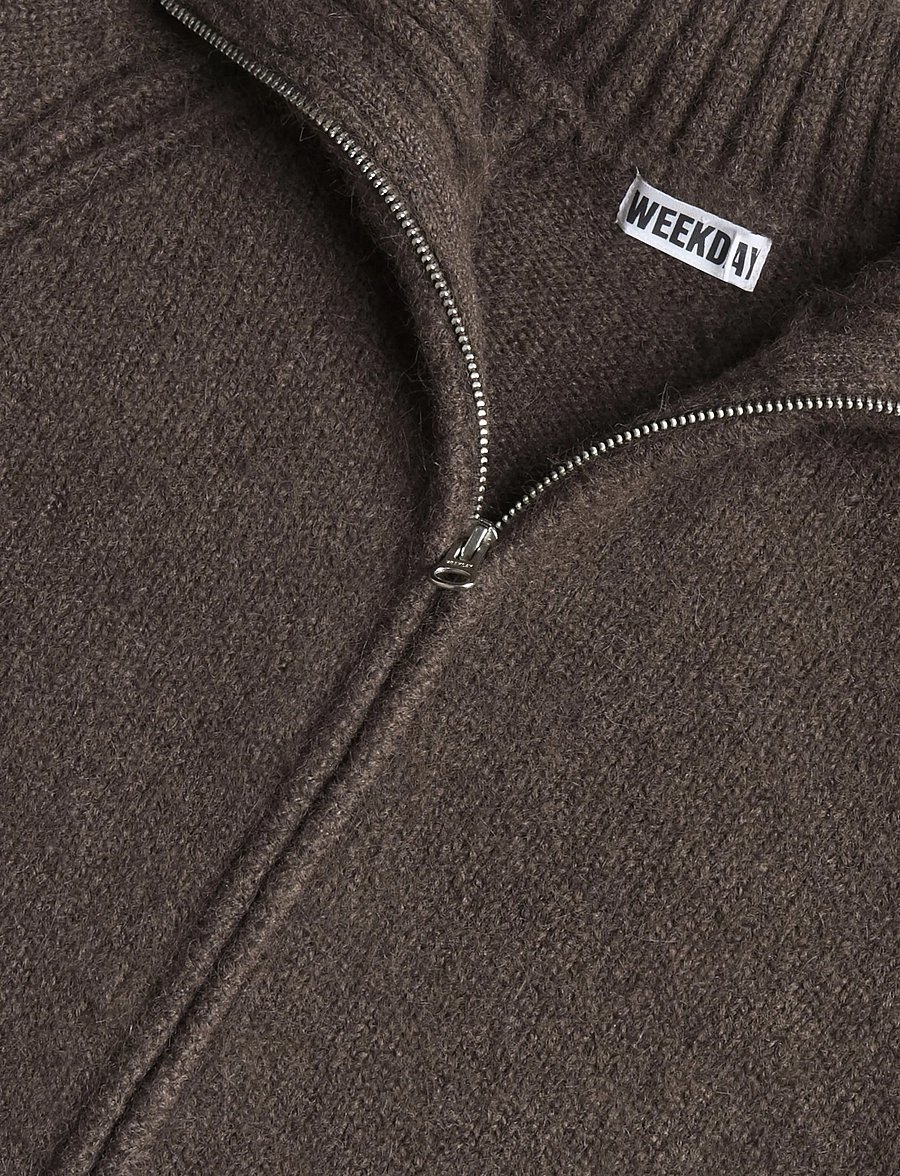 Weekday - Soft Knitted Fitted Zip Cardigan - cardigans - dark brown melange - 2