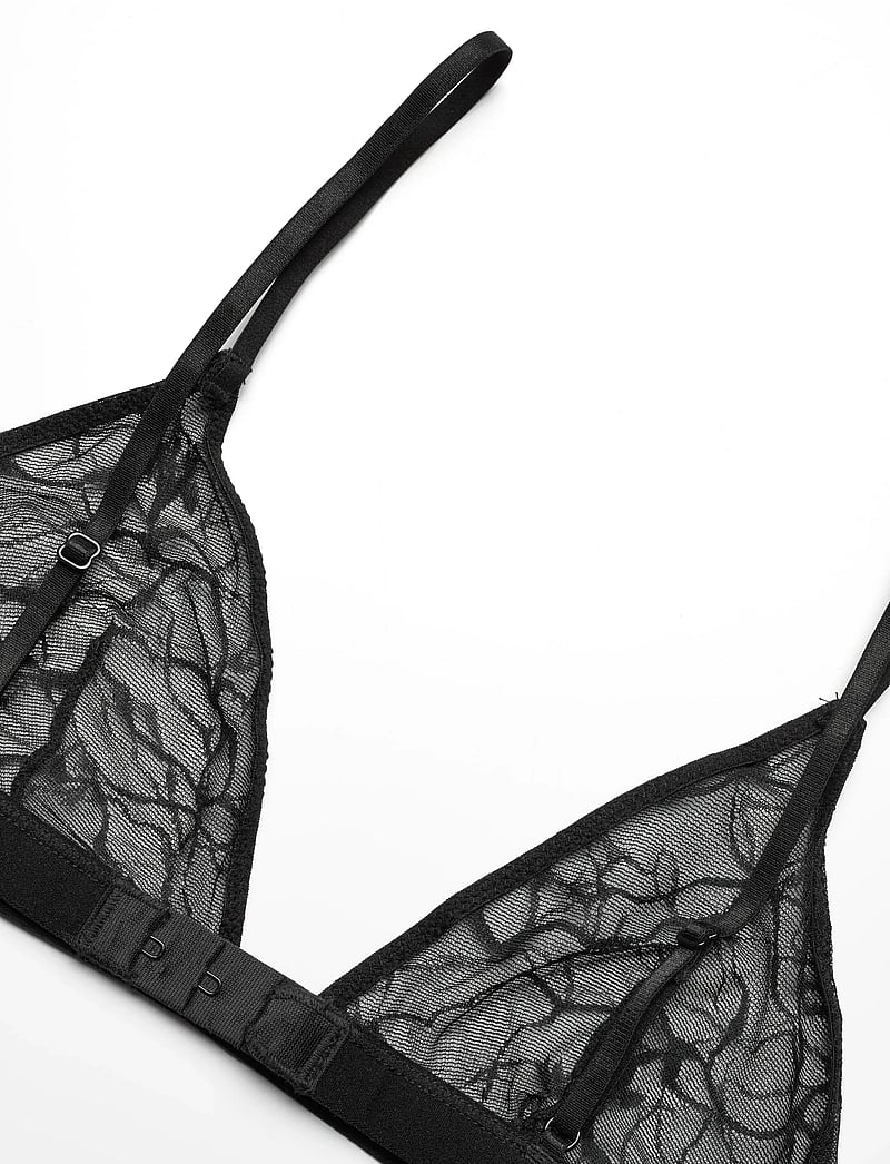 Weekday - Swirly Lace Triangle Bra - bralette - black - 3
