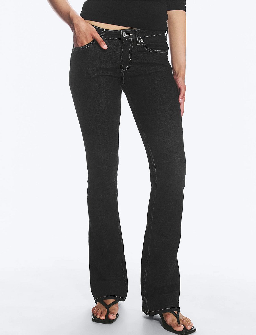 Weekday - Luna Low Rise Skinny Bootcut Jeans - alt laienevad teksad - blue rinse - 2