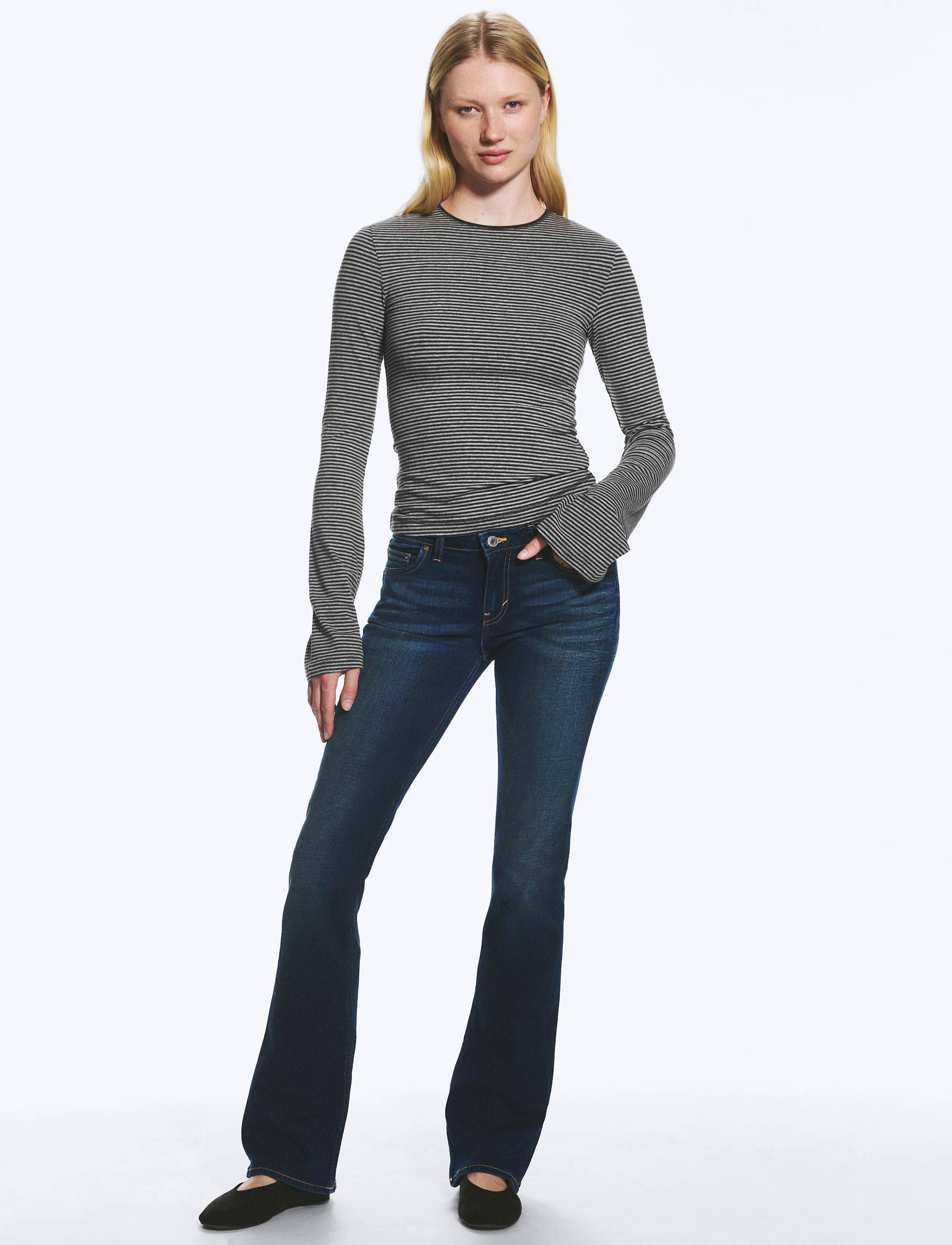 Weekday Luna Low Rise Skinny Bootcut Jeans - Weekday - STORM BLUE / navy