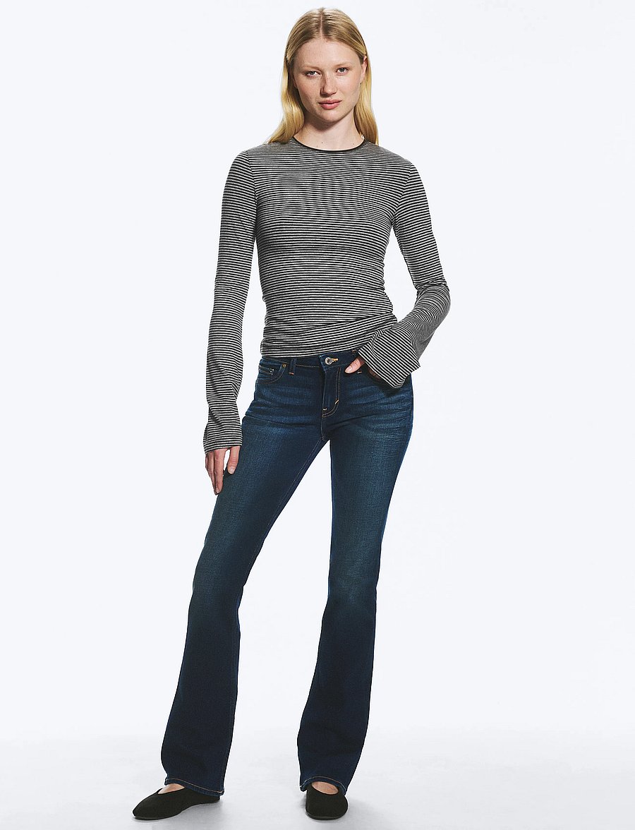 Weekday - Luna Low Rise Skinny Bootcut Jeans - alt laienevad teksad - storm blue - 0