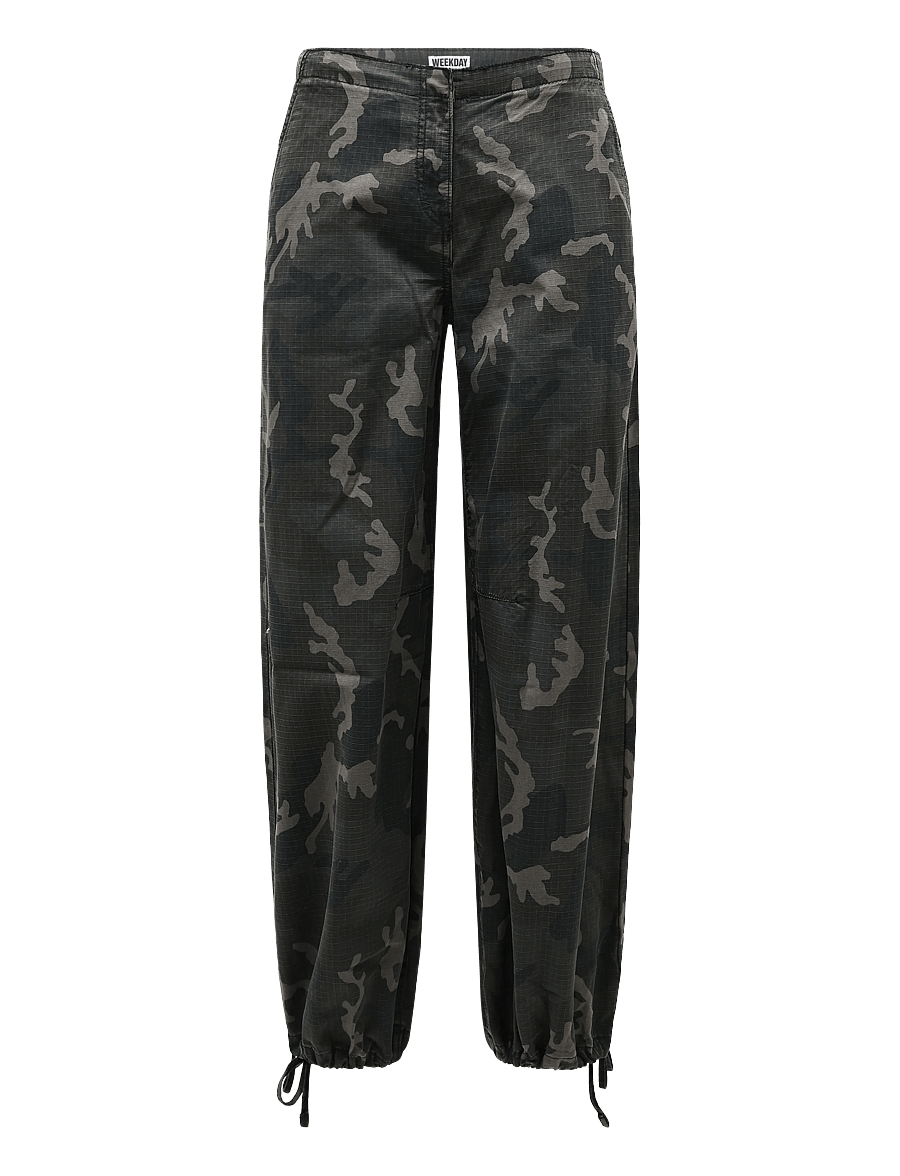 Weekday - Low Rise Baggy Ripstop Trousers - cargo-püksid - camo - 1
