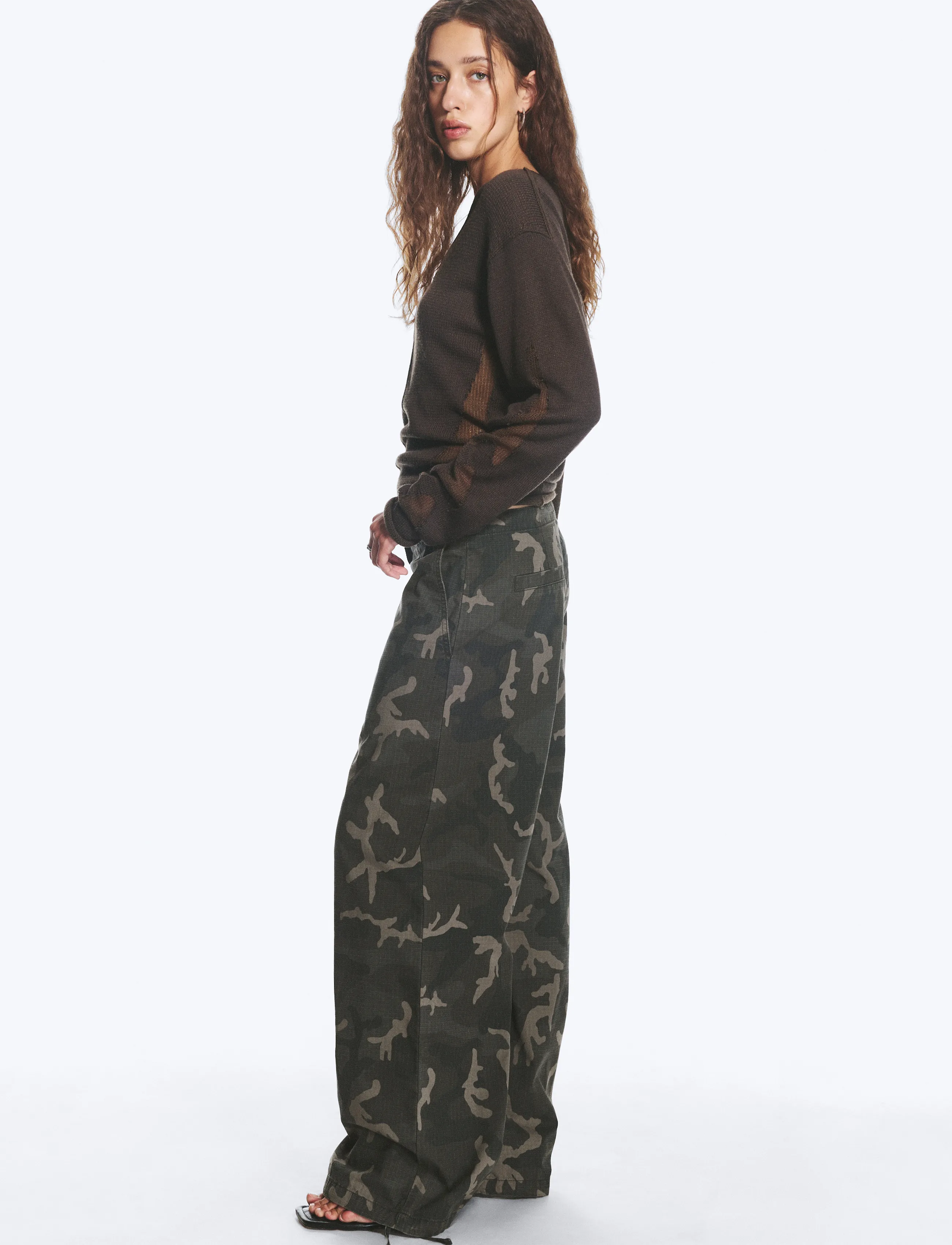 Weekday - Low Rise Baggy Ripstop Trousers - cargo-hosen - camo - 4