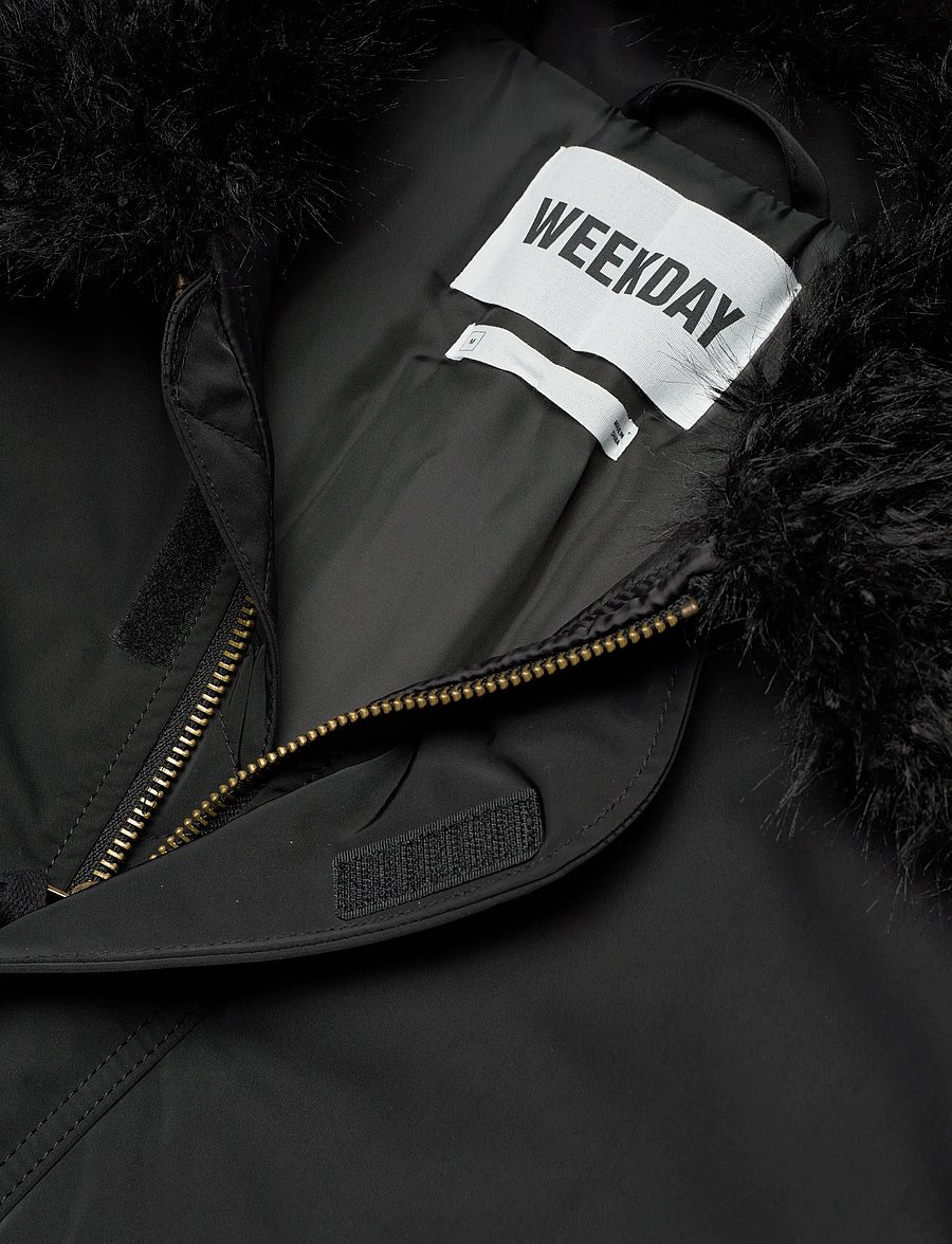Weekday - Loose Bomber Jacket with Faux-Fur Collar - sügisjoped - black - 2