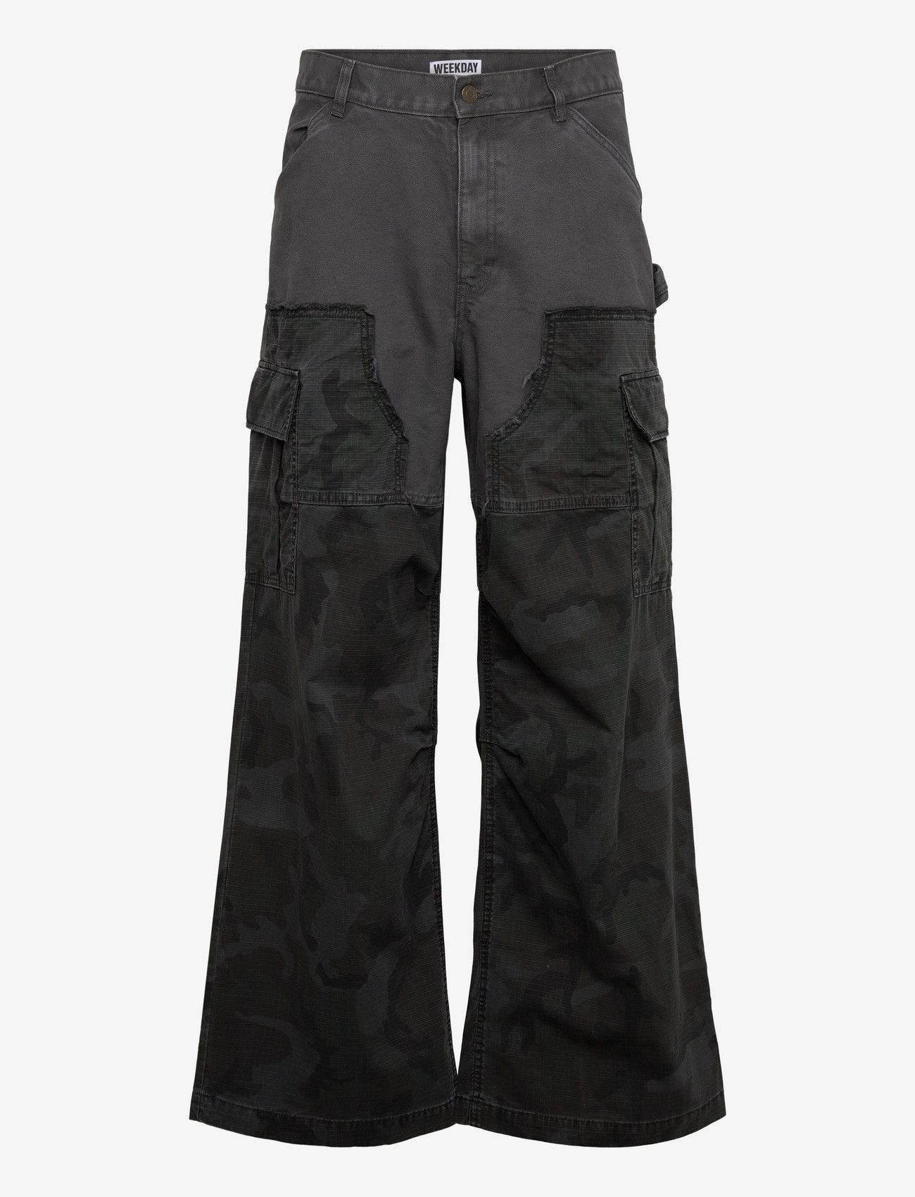 Weekday - Loose Patchwork Cargo Trousers - cargobukser - navy camo - 0