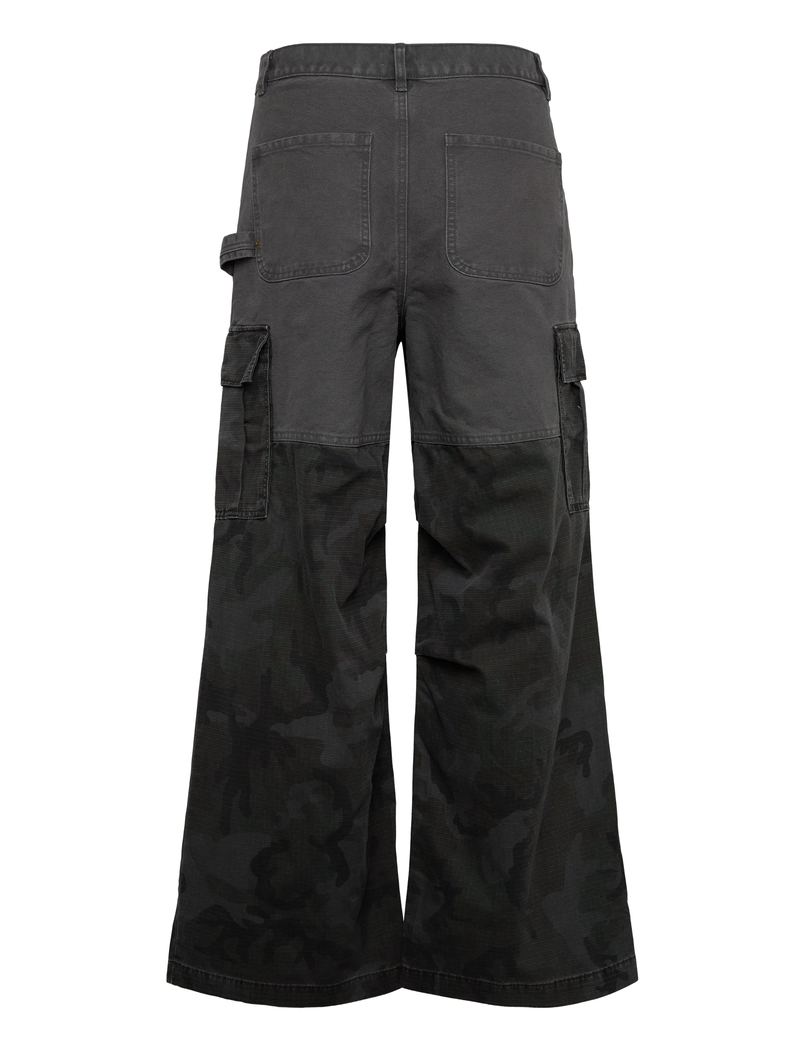 Weekday - Loose Patchwork Cargo Trousers - cargo pants - navy camo - 1