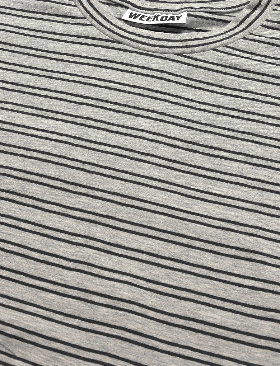 Weekday - Draped Fitted T-shirt - t-paidat - grey melange stripe - 2