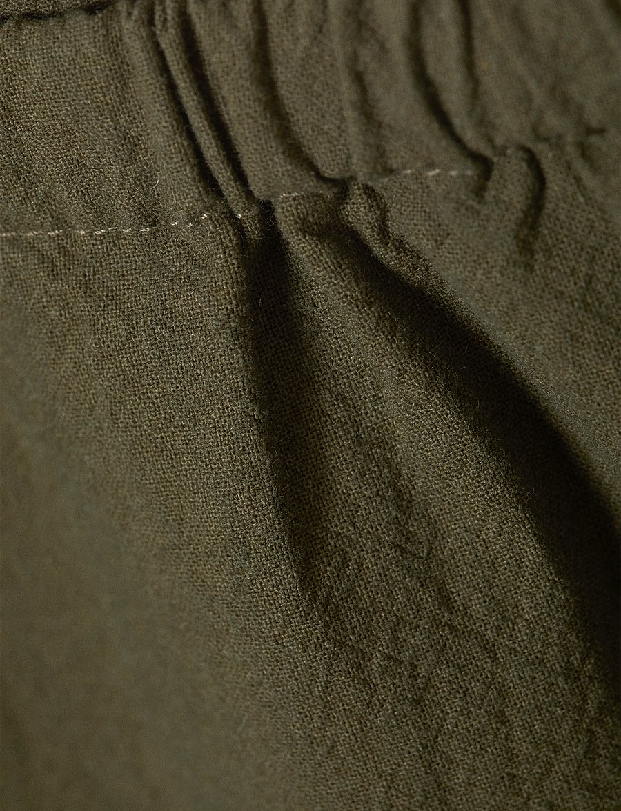 Weekday - Low Rise Loose Pull-on Trousers - bukser med brede ben - khaki green - 2