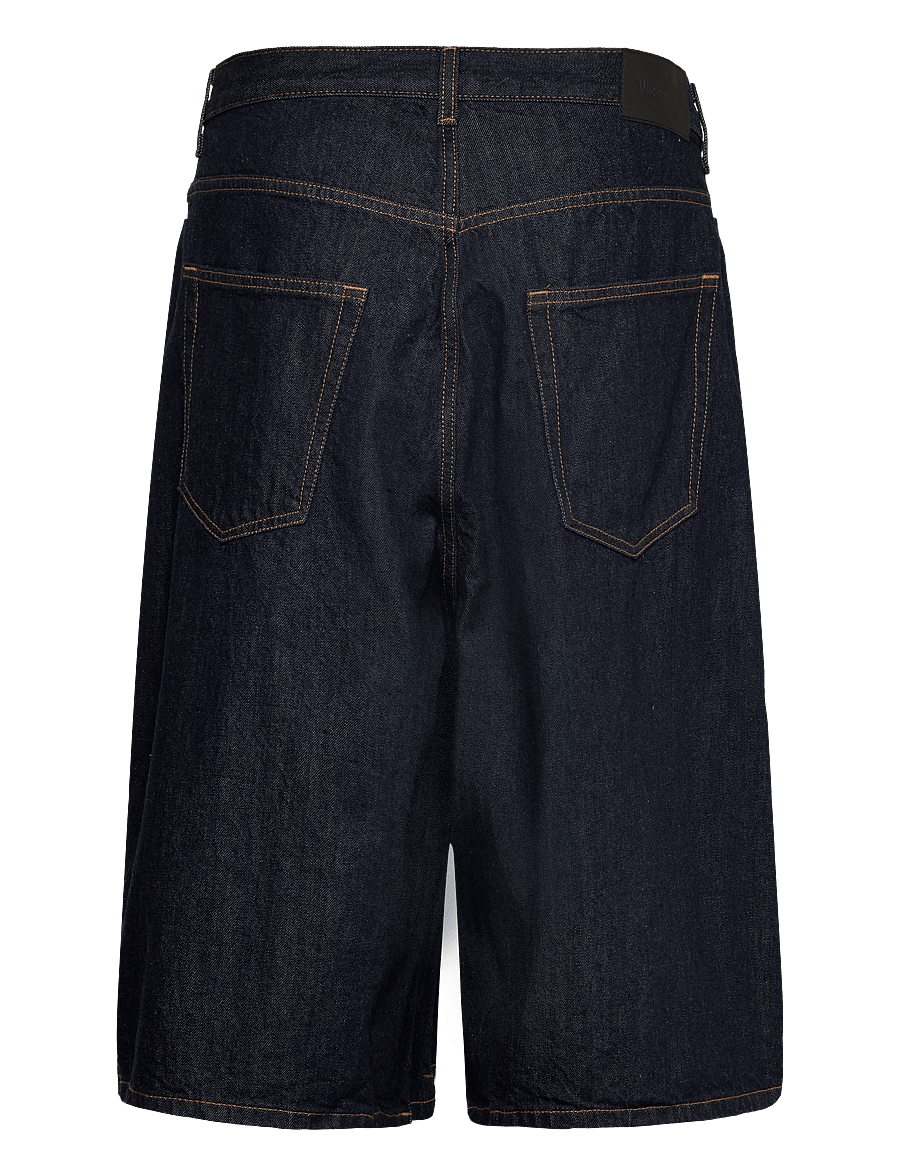 Weekday - Void Mid Rise Loose Long Denim Shorts - lühikesed teksapüksid - blue rinse - 2