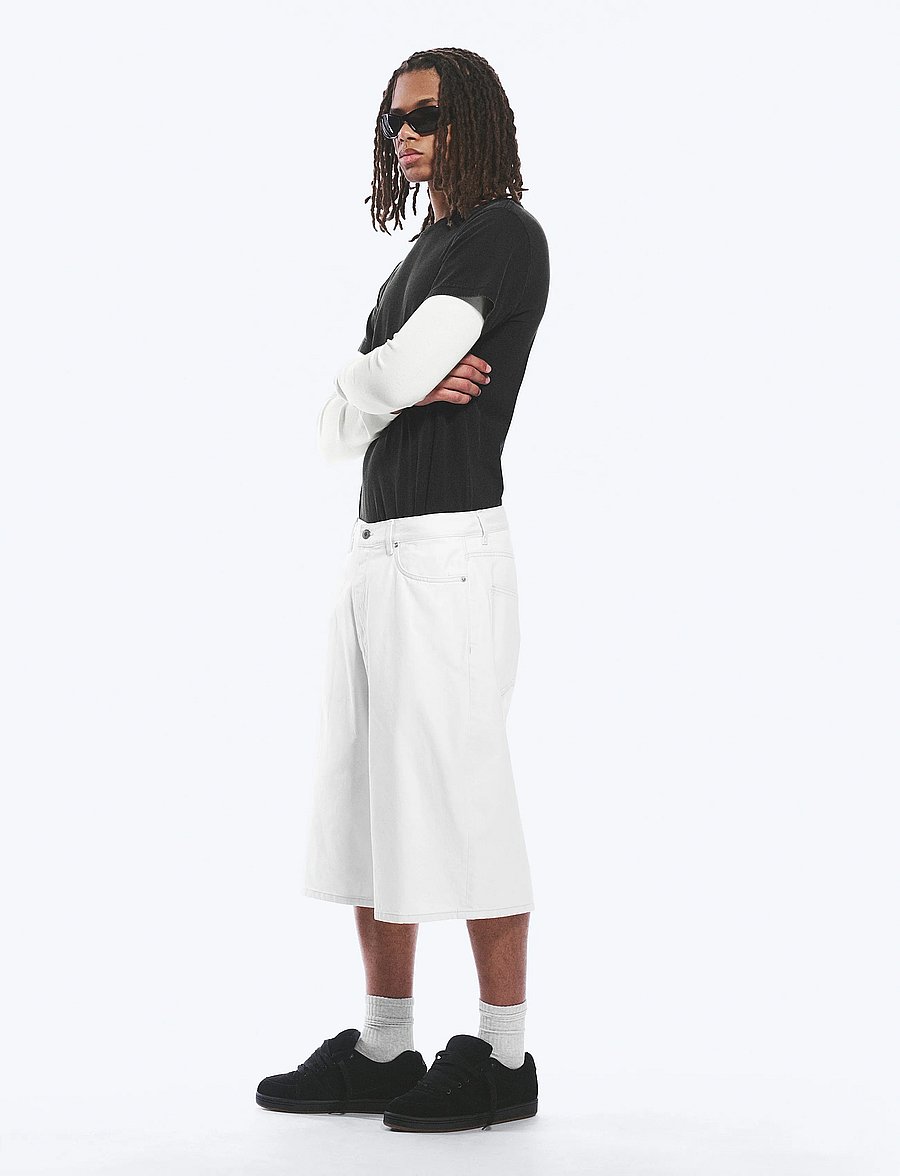 Weekday - Void Mid Rise Loose Long Denim Shorts - jorts - dirty white - 3