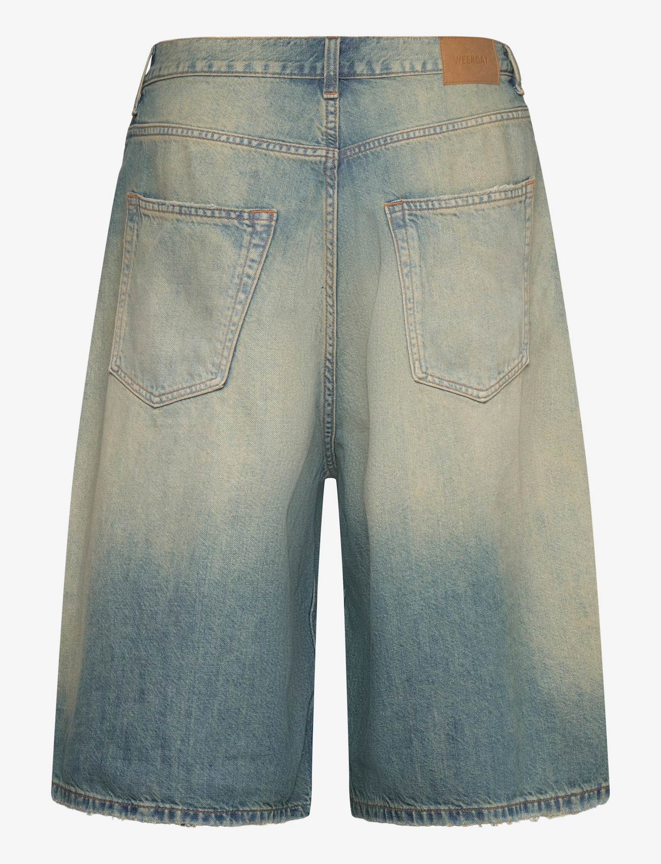 Weekday - Void Mid Rise Loose Long Denim Shorts - lühikesed teksapüksid - honey blue - 1