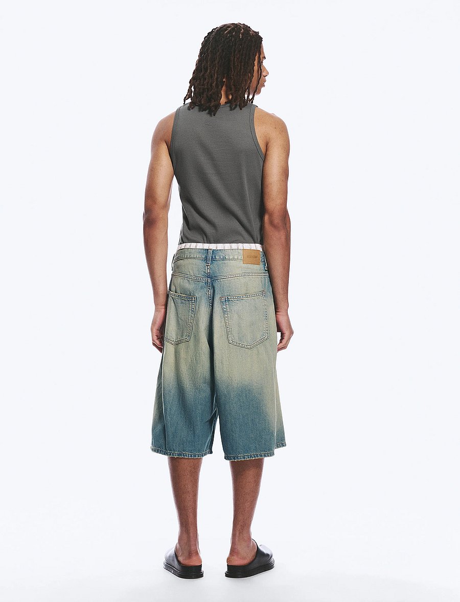 Weekday - Void Mid Rise Loose Long Denim Shorts - jorts - honey blue - 4