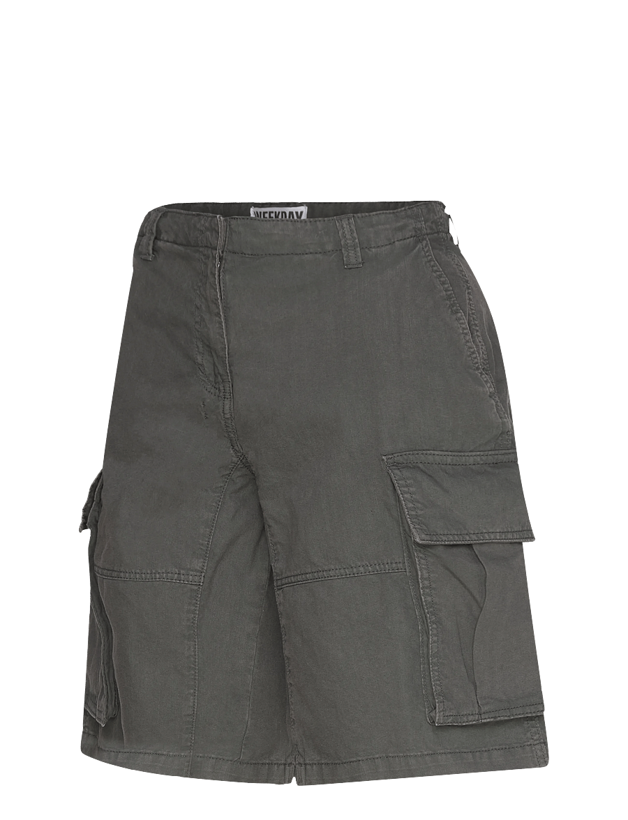 Weekday - Loose Low Rise Cargo Shorts - casual szorty - dark grey - 3