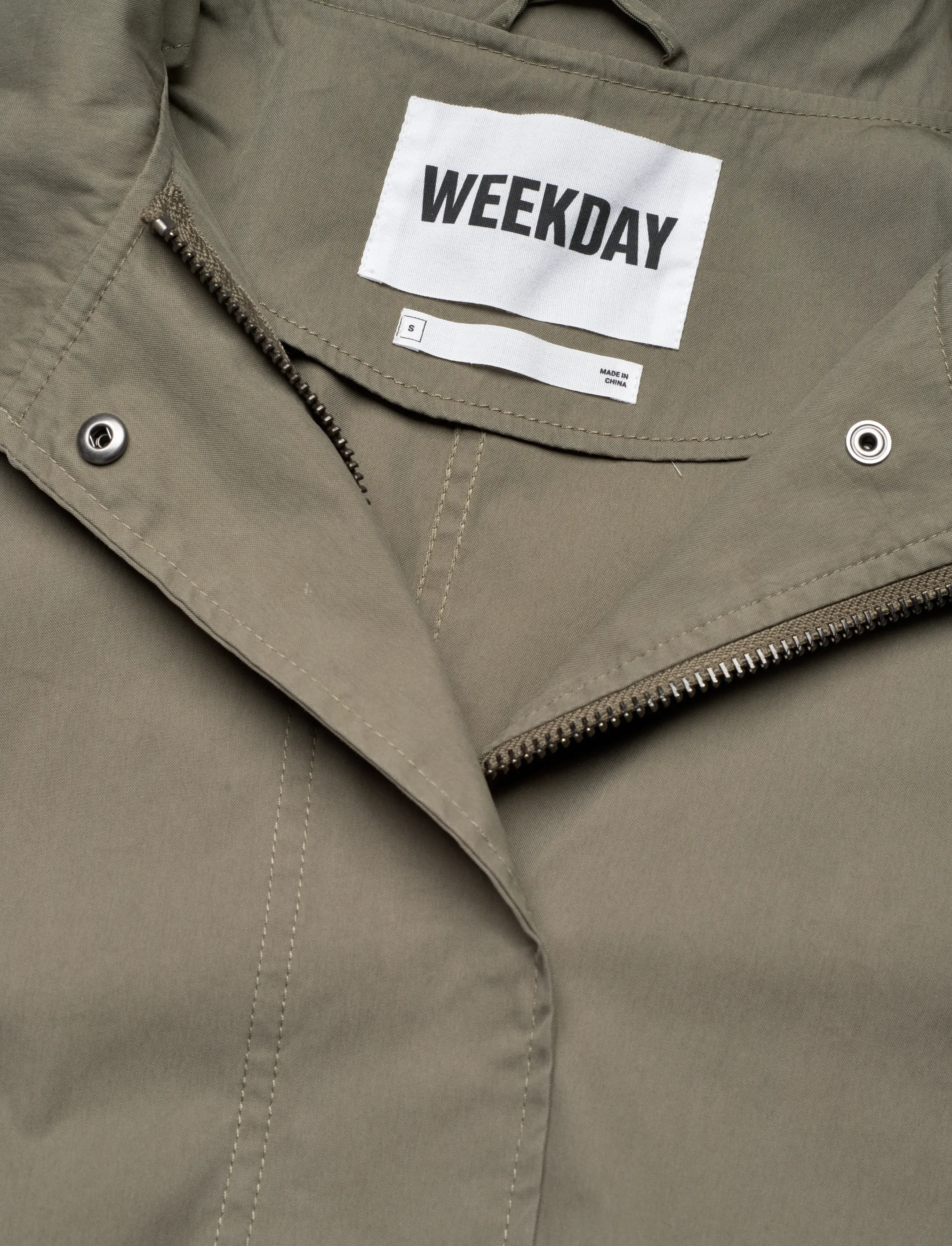 Weekday - Oversized Funnel-Neck Canvas Parka - parka's - washed khaki green - 2