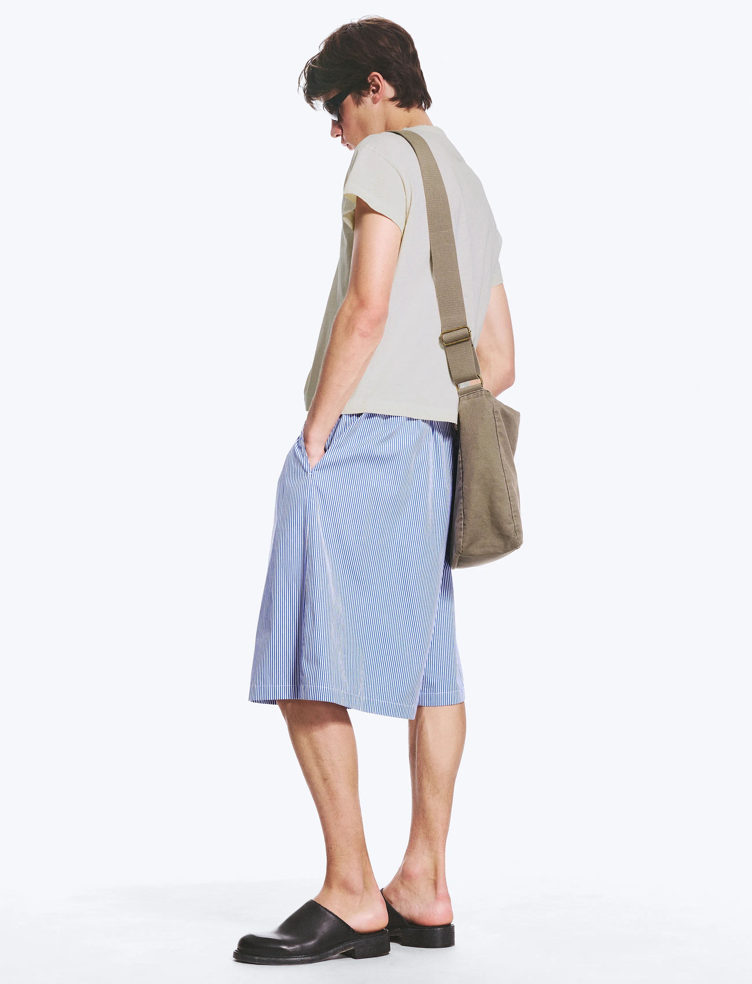 Weekday - Drawstring Shorts - casual shorts - white/blue stripe - 3
