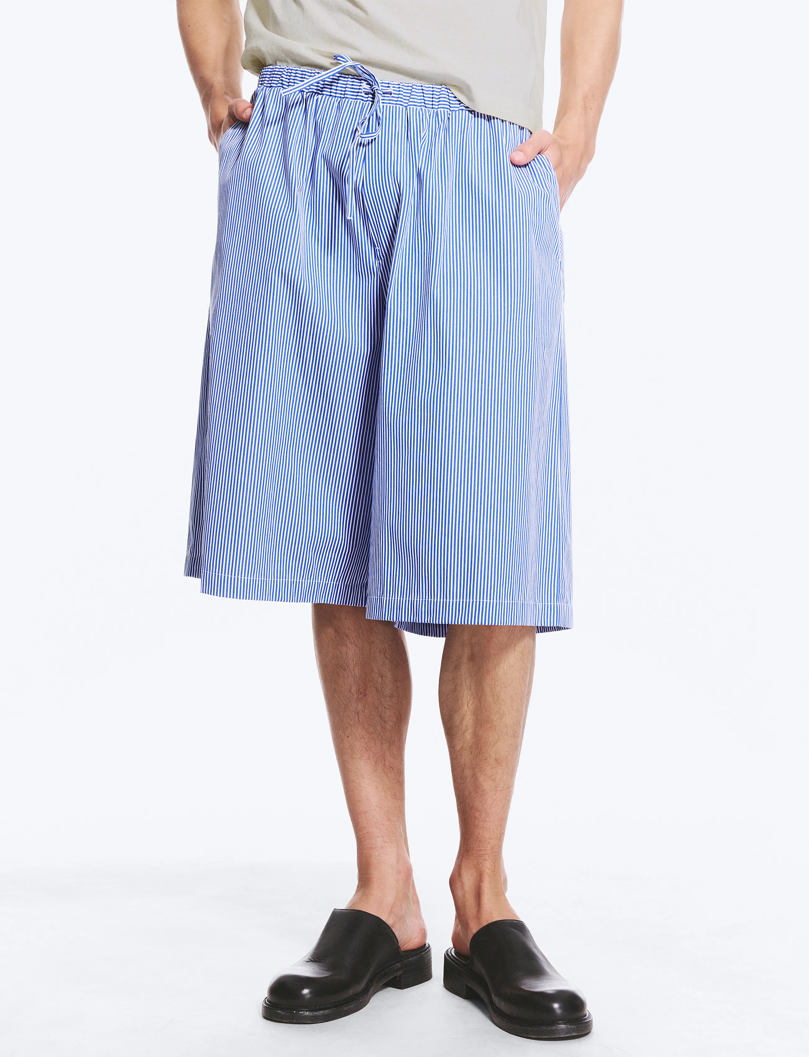 Weekday - Drawstring Shorts - casual shorts - white/blue stripe - 5
