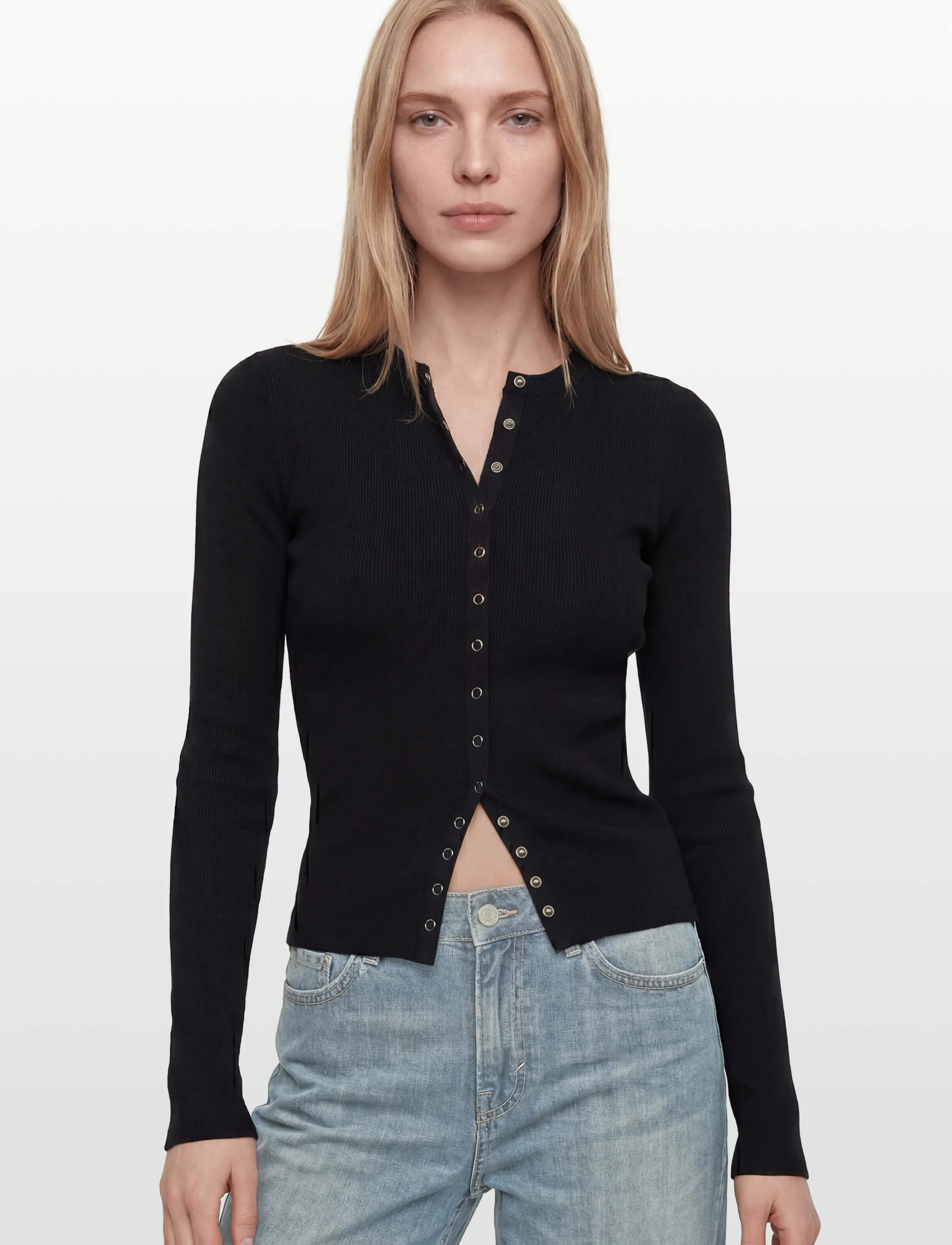 Weekday - Slim Ribbed Long-Sleeved Buttoned Cardigan - gilets - black - 3