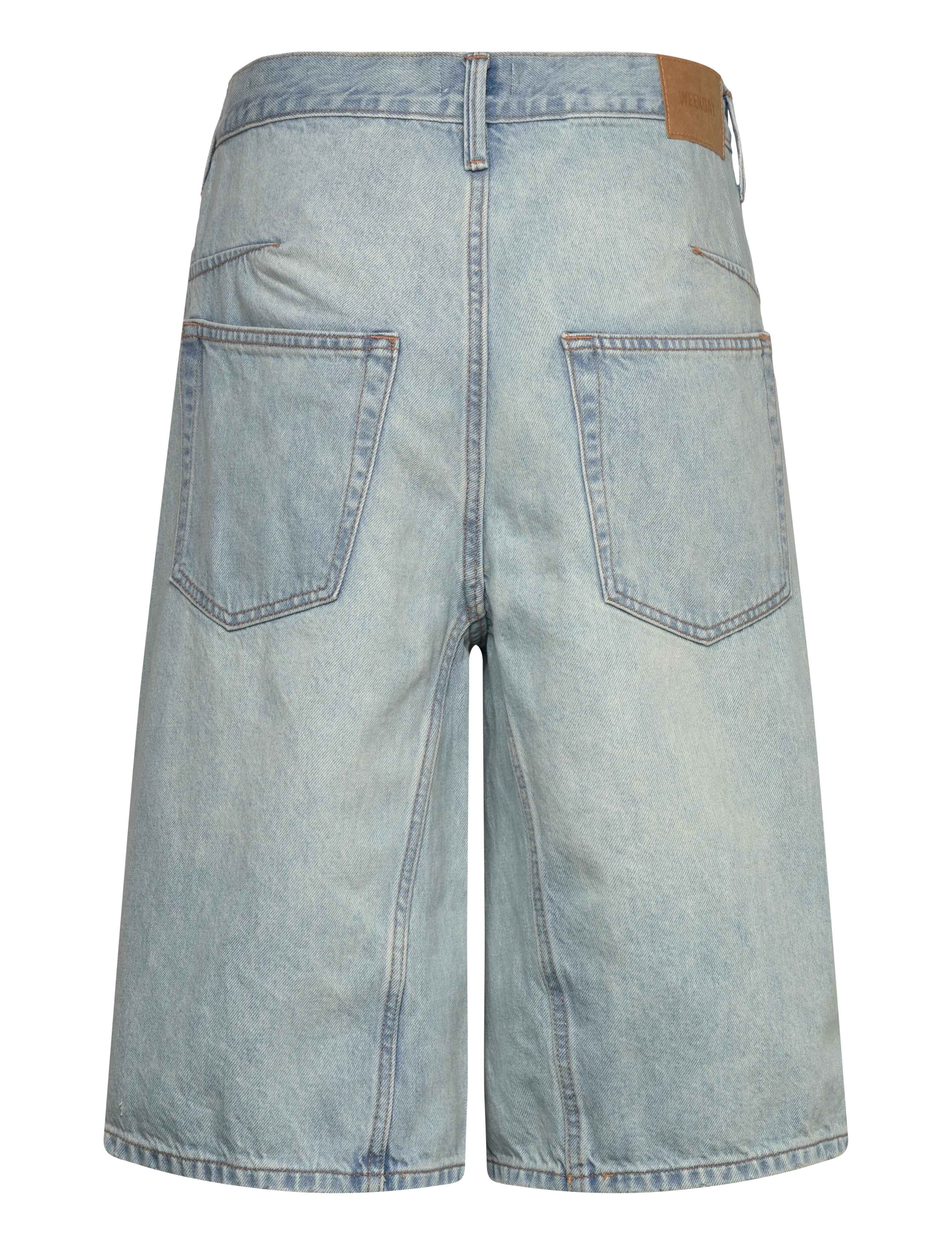 Weekday - Mid Rise Loose Dart Detailed Denim Shorts - jorty - dream blue - 2