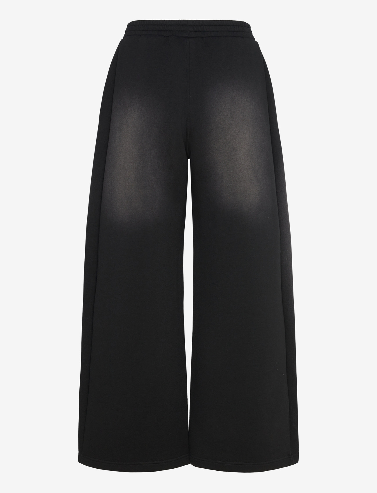 Weekday - Washed Scuba Sweatpants - laia säärega püksid - black - 1