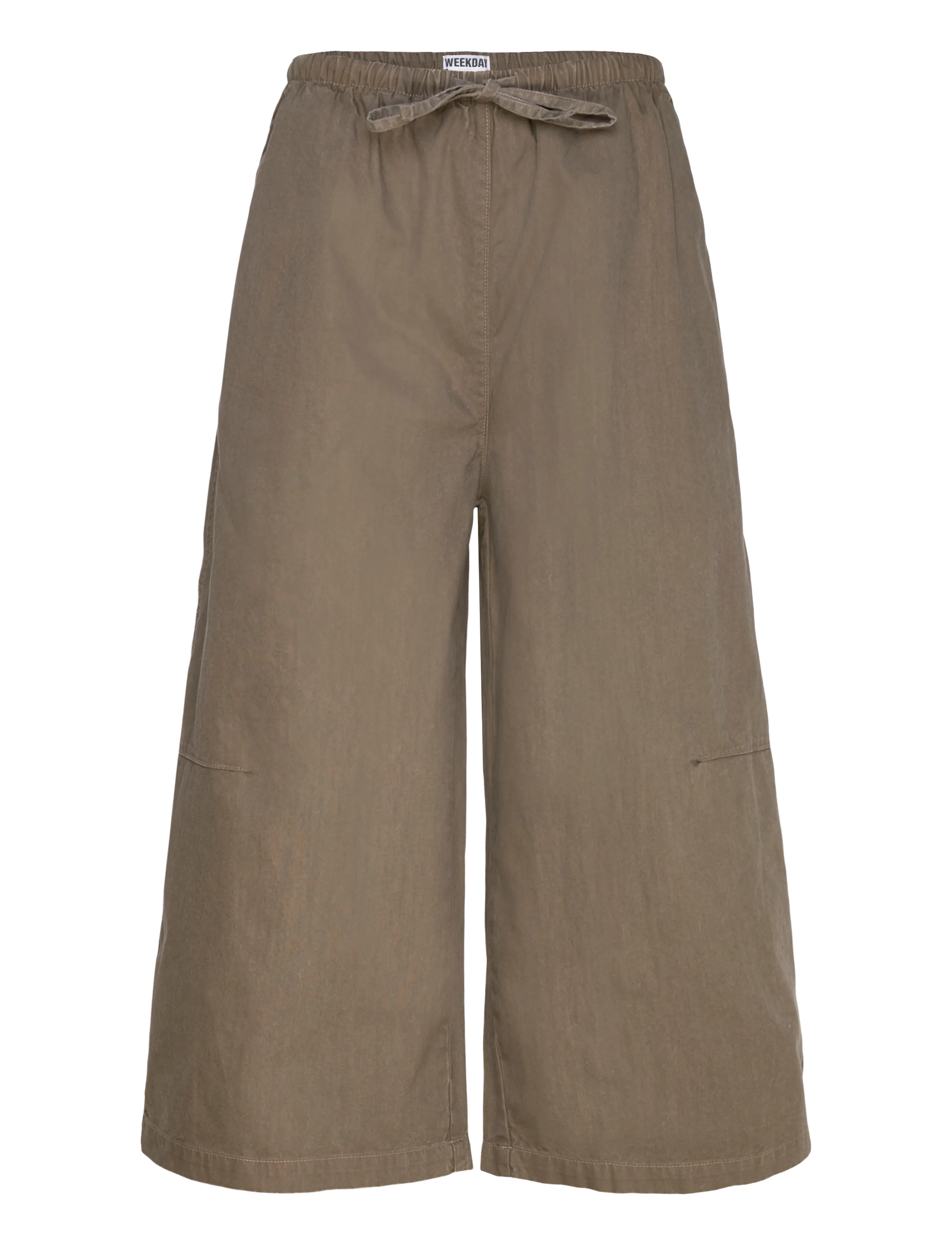 Low Rise Loose Cropped Trousers
