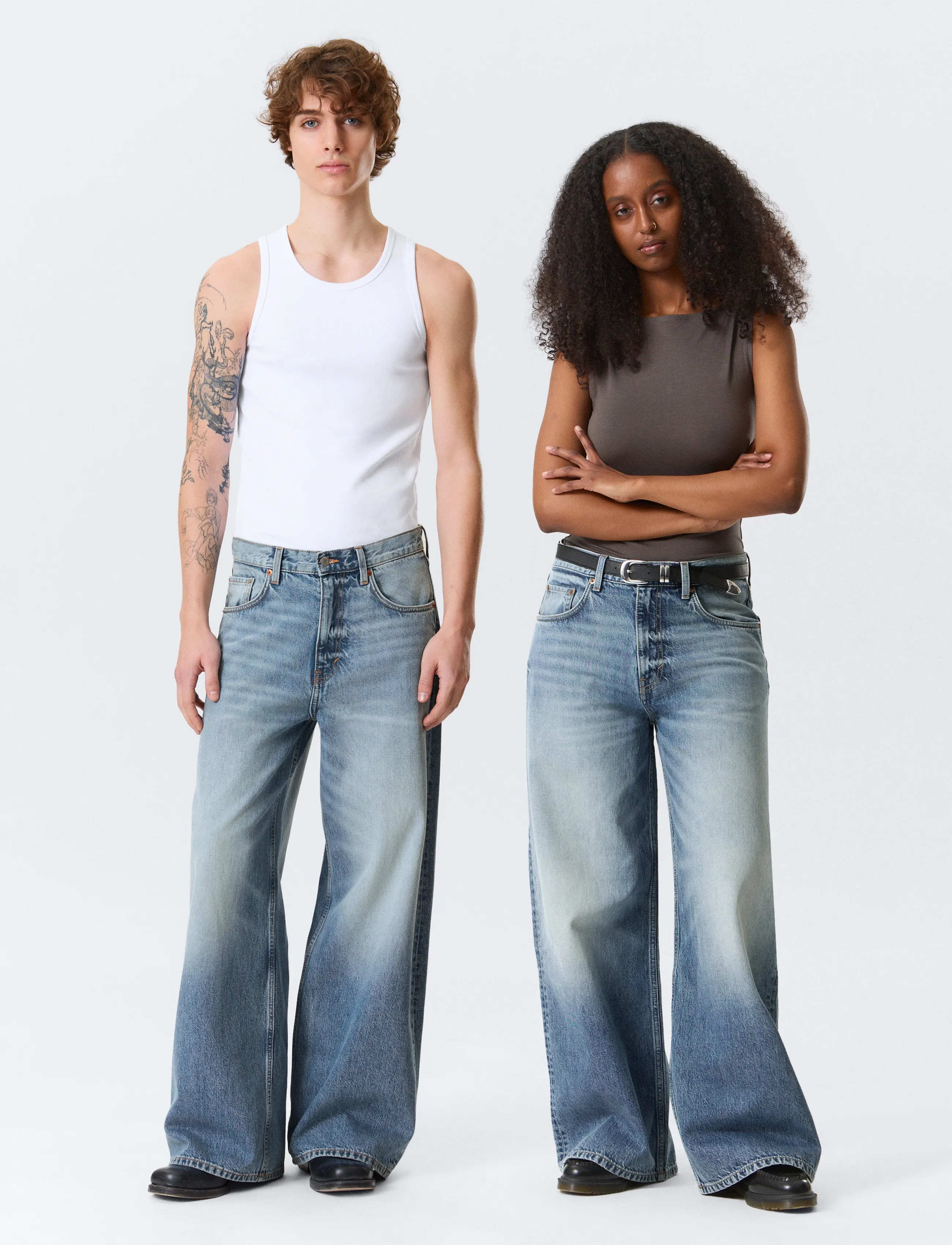 Weekday Solar Loose Wide Leg Unisex Jeans - Kleding - BLUE HORSES / blue